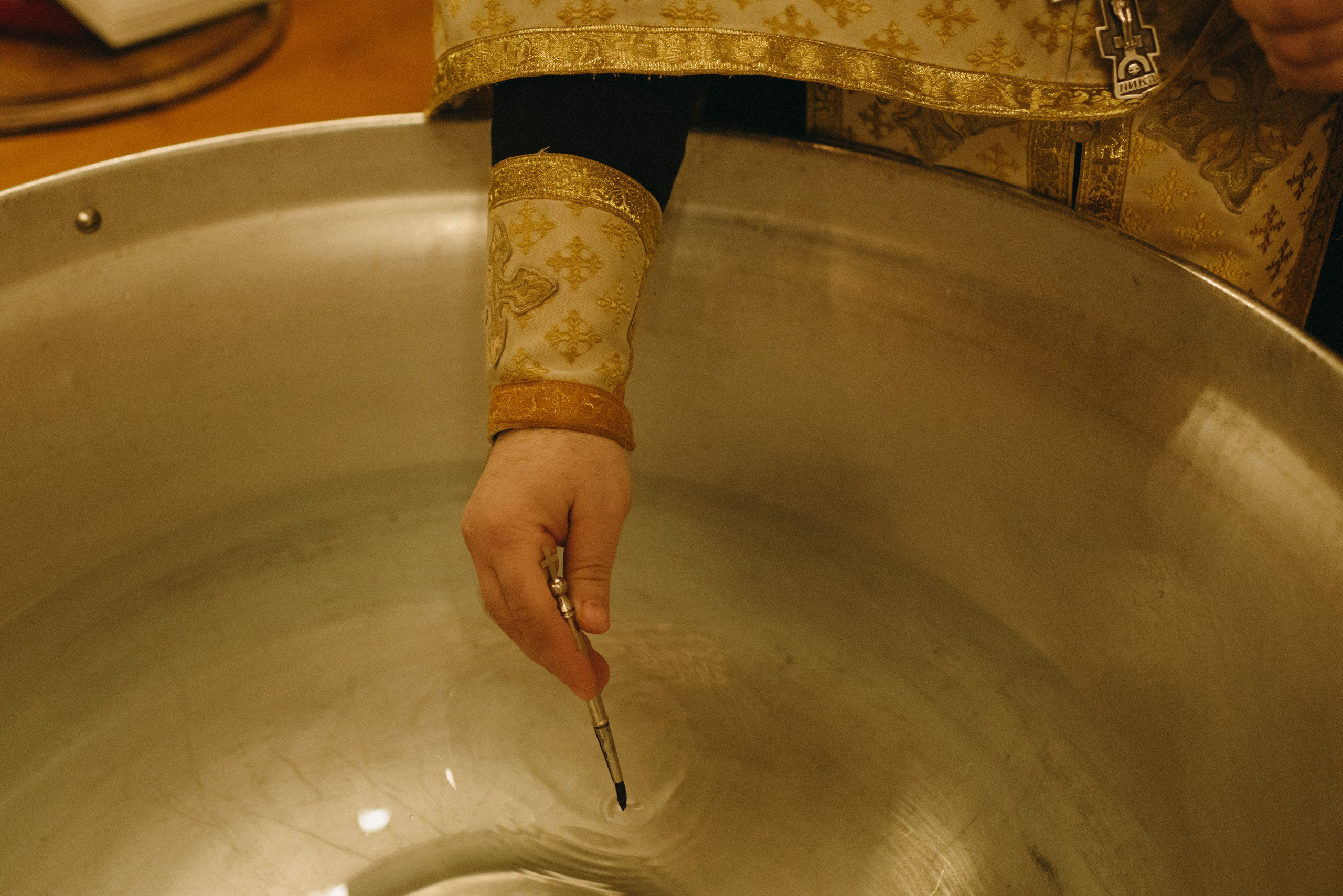 Luka. Polina Sobol — family & documentary photographer in Bern. Outdoor & urban photo sessions for families, kids and couples