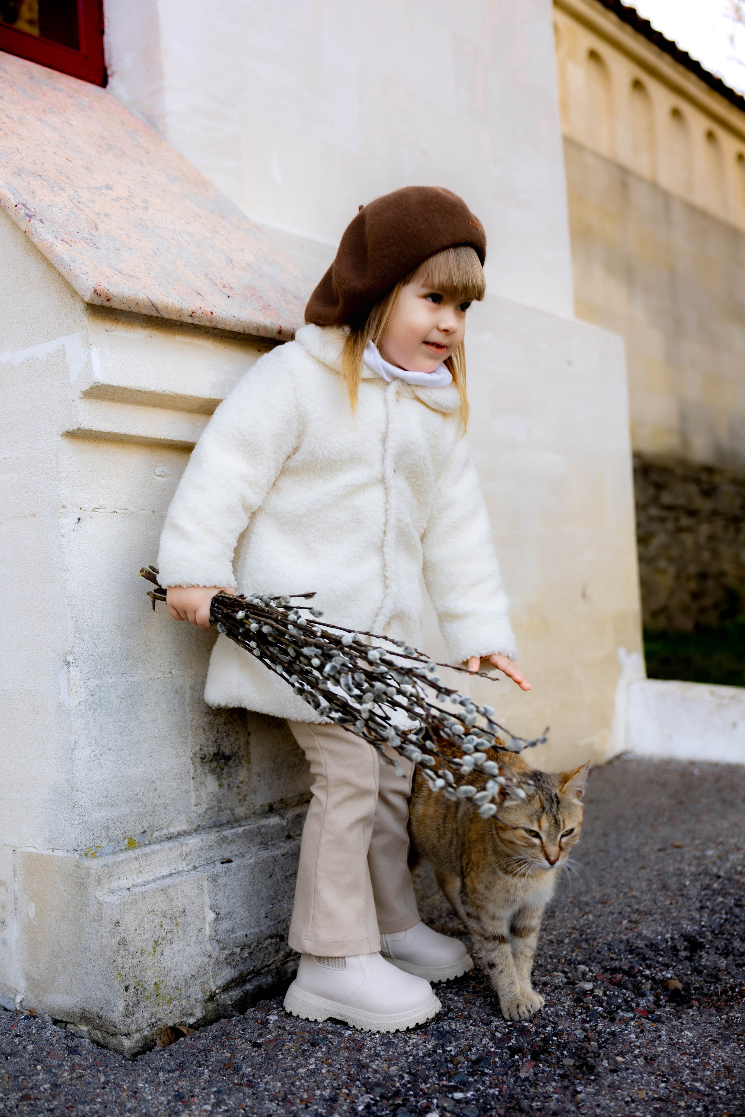 Фотосессия ребенка в вербное воскресенье. Семейный фотограф в Кишиневе, Молдова Врабий Ольга