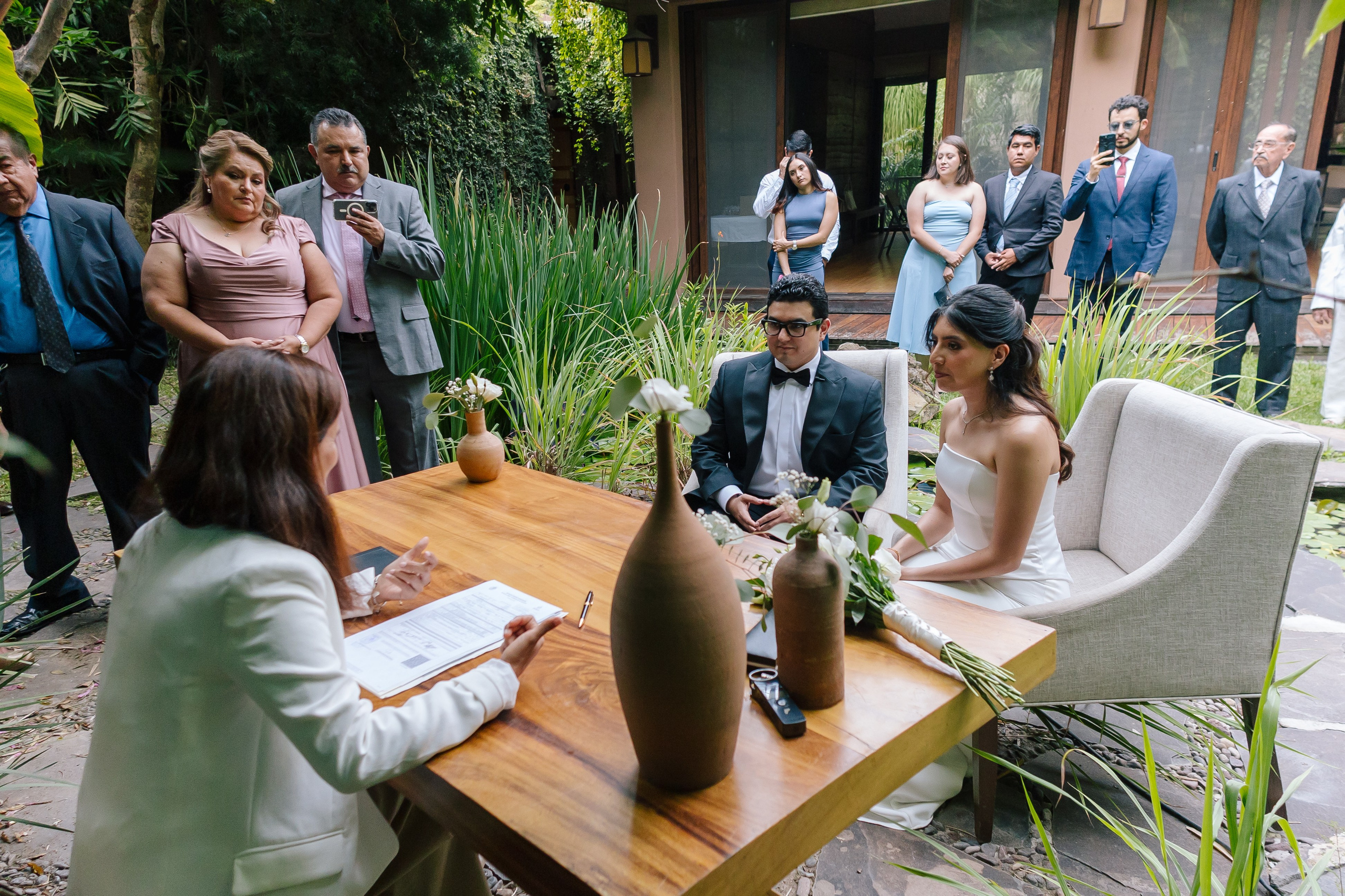 Civil. Wedding Photographer Ruth Preciado