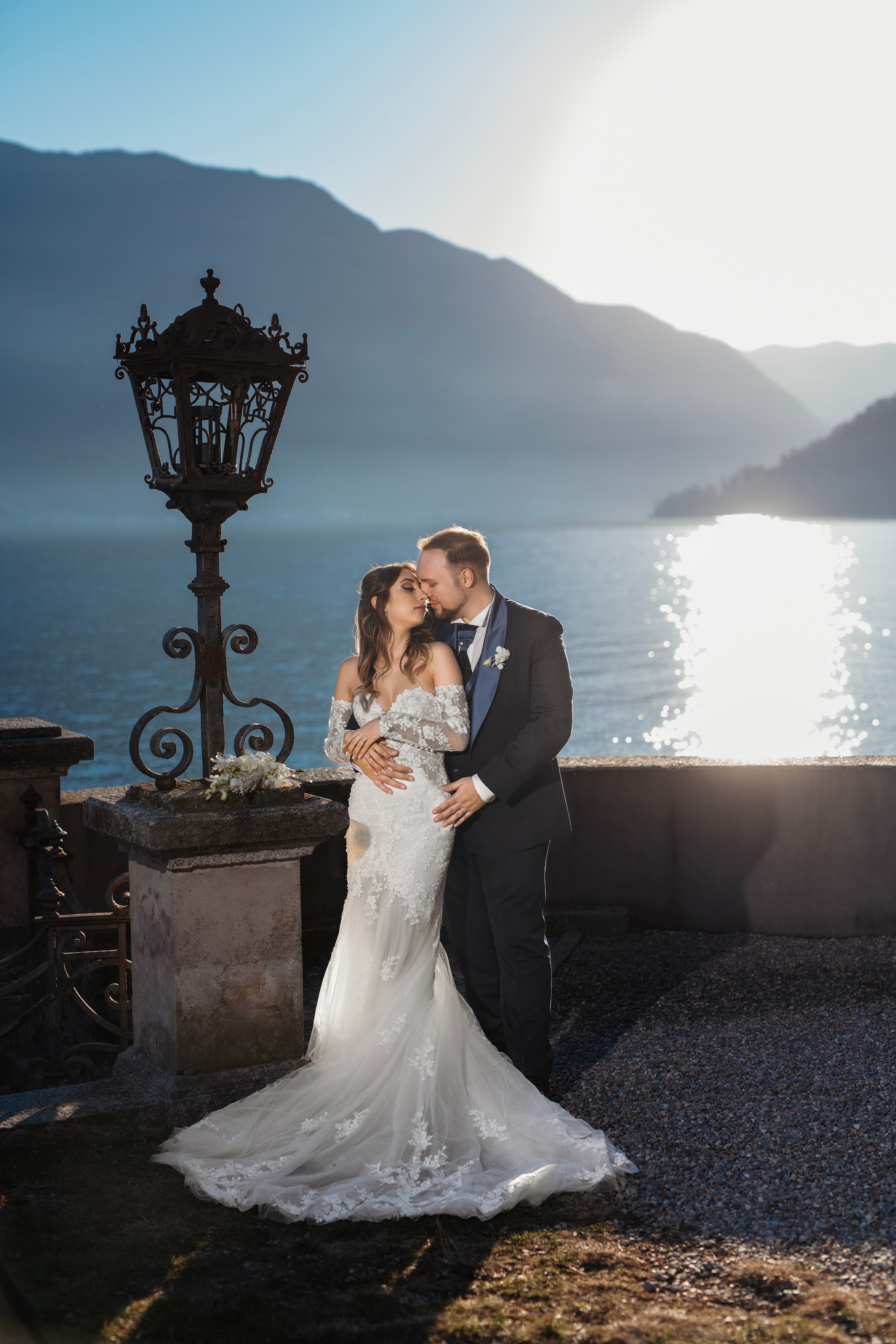 Olivelli Park Elopement on Lake Como. Fotografo matrimonio Lago di Como Ferrari Media Production