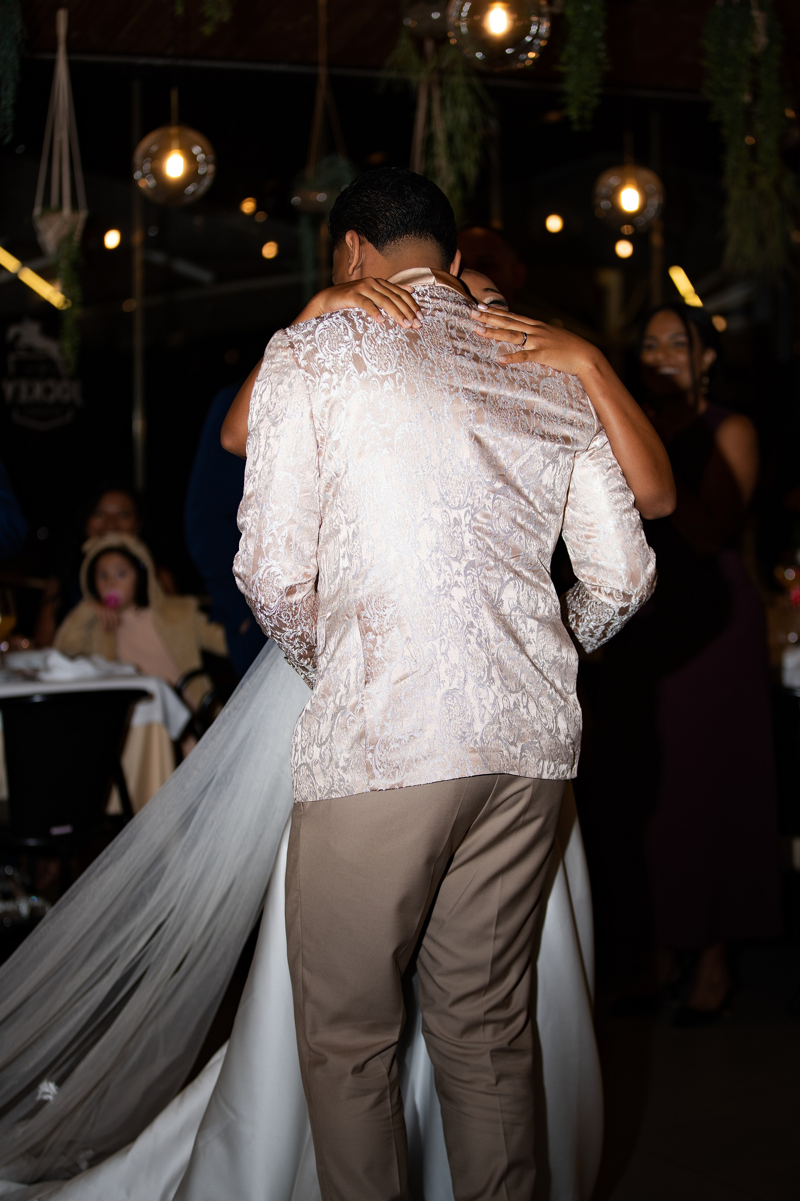 Elizandra & Joel. Fazemos o seu casamento ser lembrado por gerações