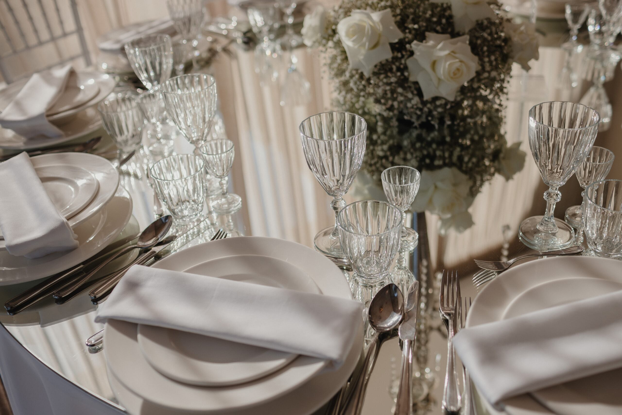 Milica & Uroš. Wedding photographer based in Novi Sad, Marko Milivojevic