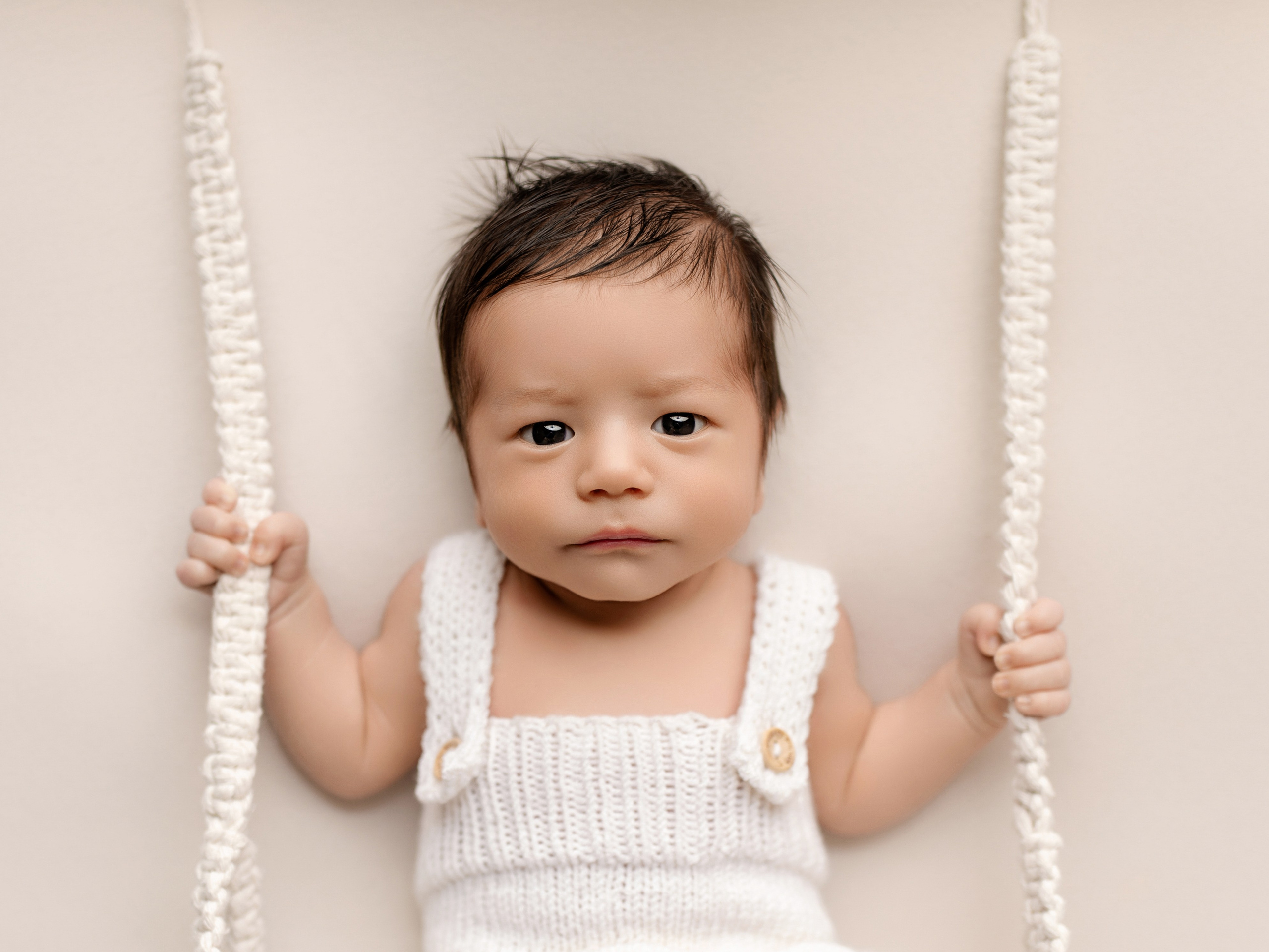 Esu Aleksandra naujagimių ir kudikių fotografė iš Vilniaus