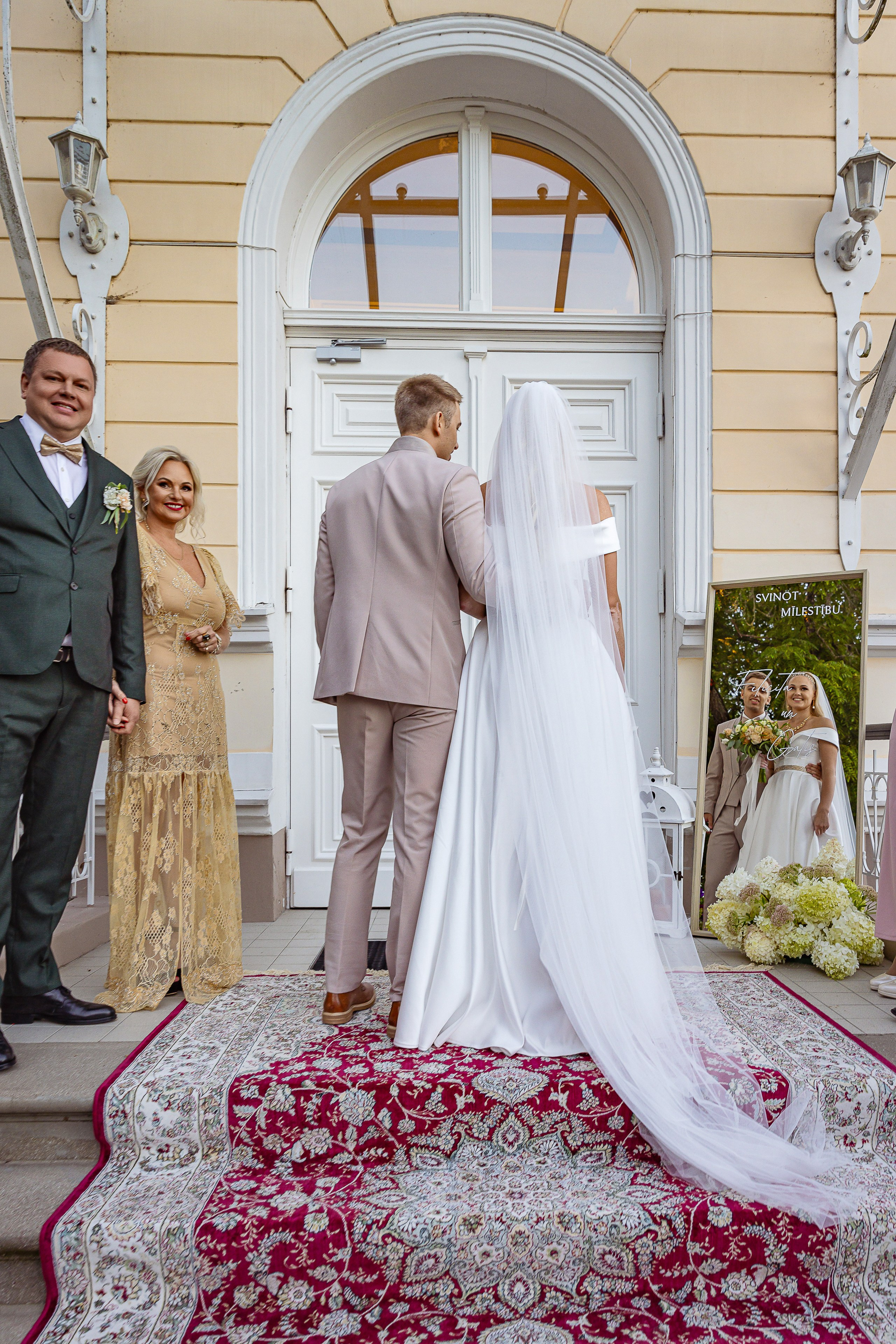 Wedding Day Felicita ♡ Gatis. Photographer Eduard Nesterov