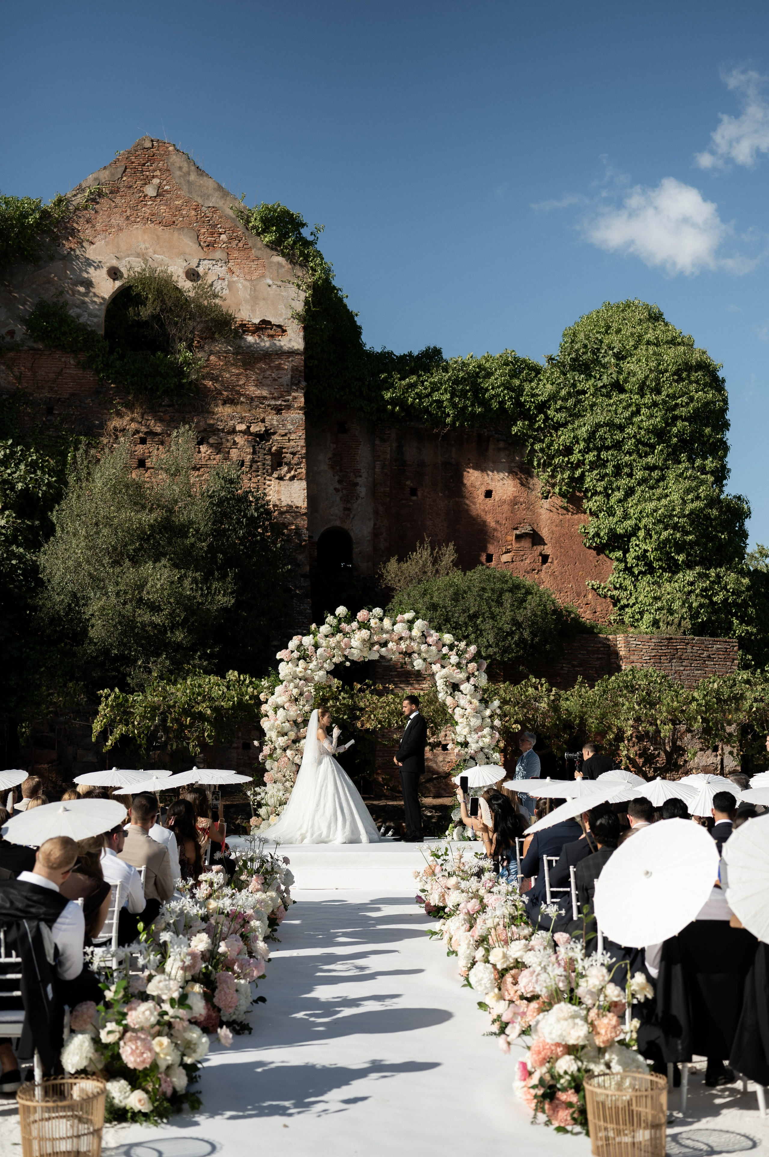 Lala & Daimen. Wedding photographer in Spain