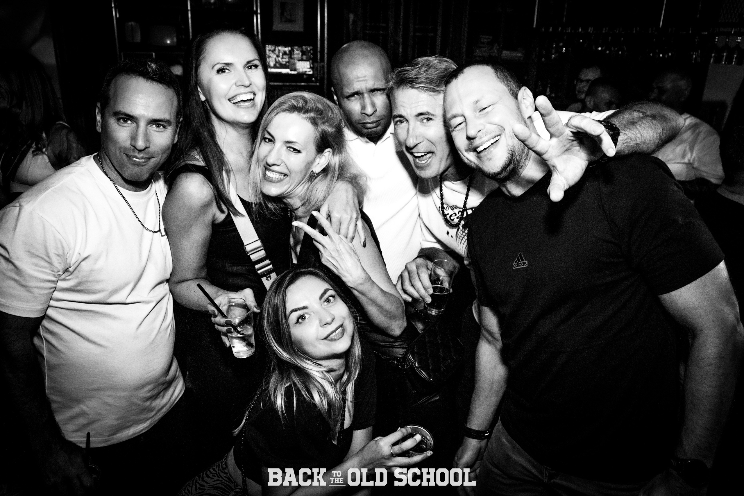 Back to the old school. Middle East Photo Agency — Photography & Event Magnets — סוכנות צילום והדפסת מגנטים לאירועים