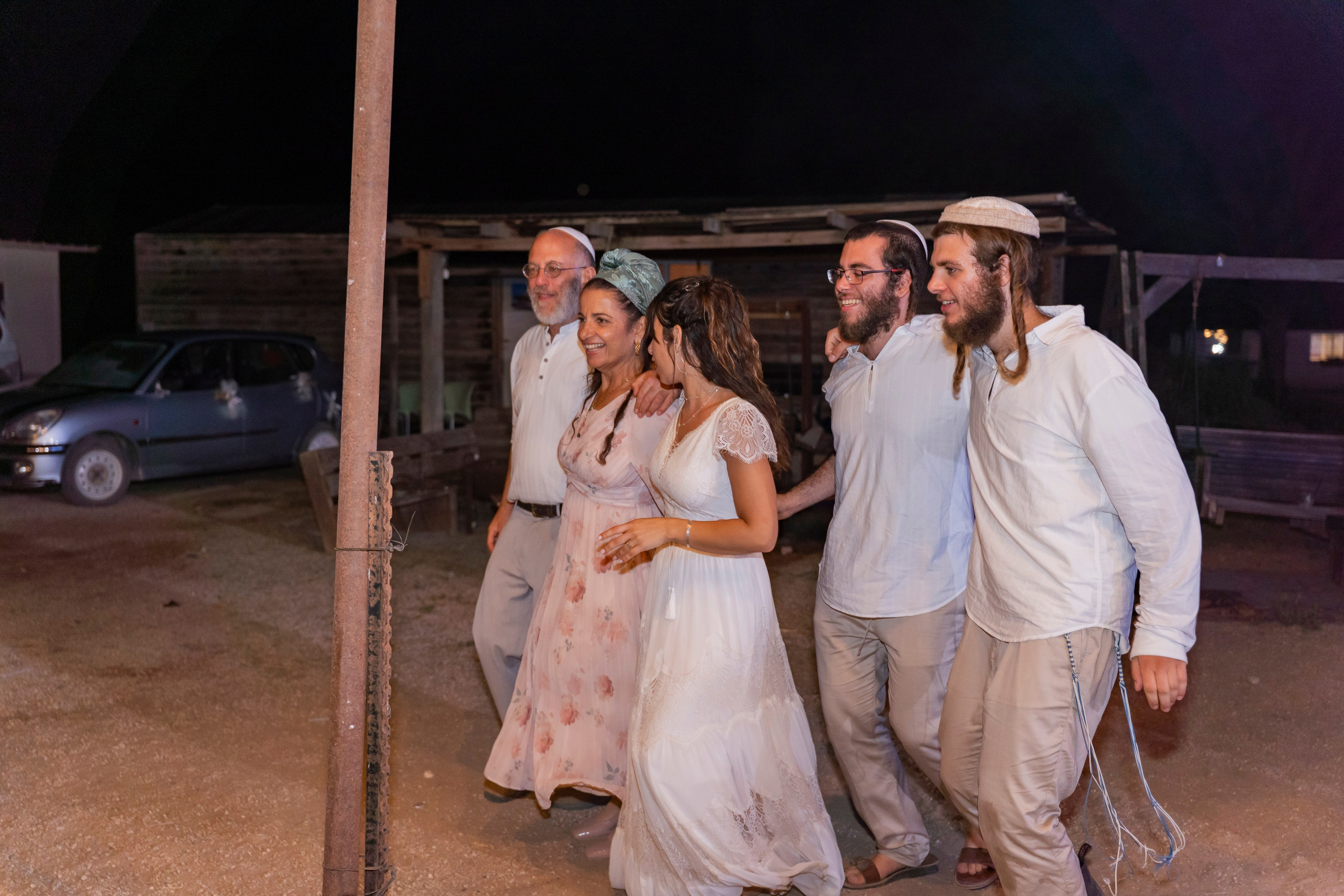 אביה ואחיה. יוסף מזרחי צילום חתונה, ברית וזוגיות. צלם מקצועי שאוהב להוציא אתכם הכי יפים ברגעים הכי מרגשים