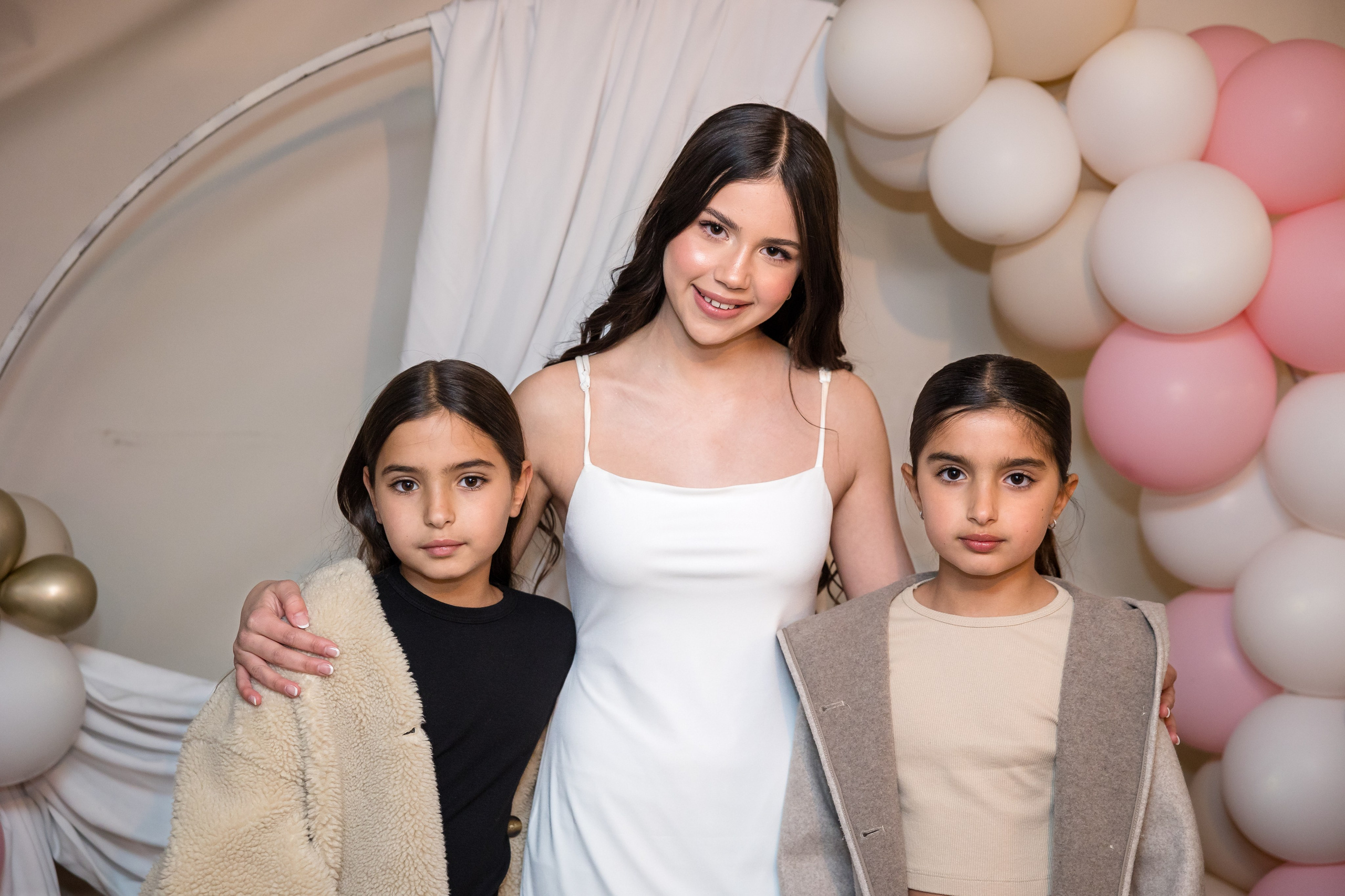 Noya. AMIR BUCHNIK PHOTOGRAPHER