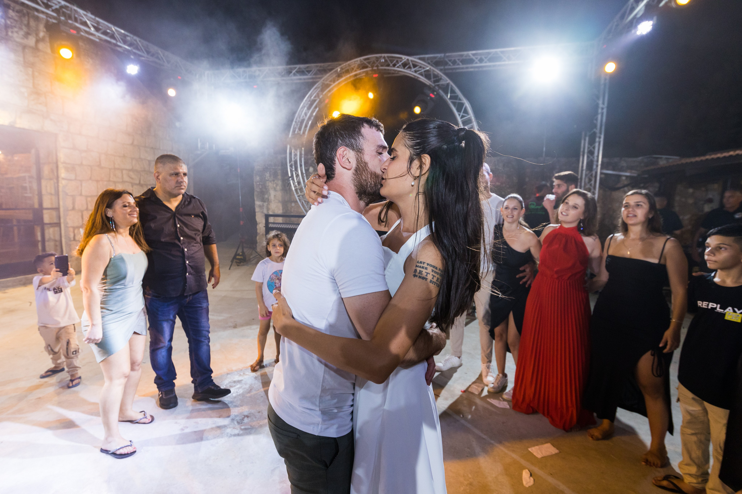 Shovel & Ido. AMIR BUCHNIK PHOTOGRAPHER