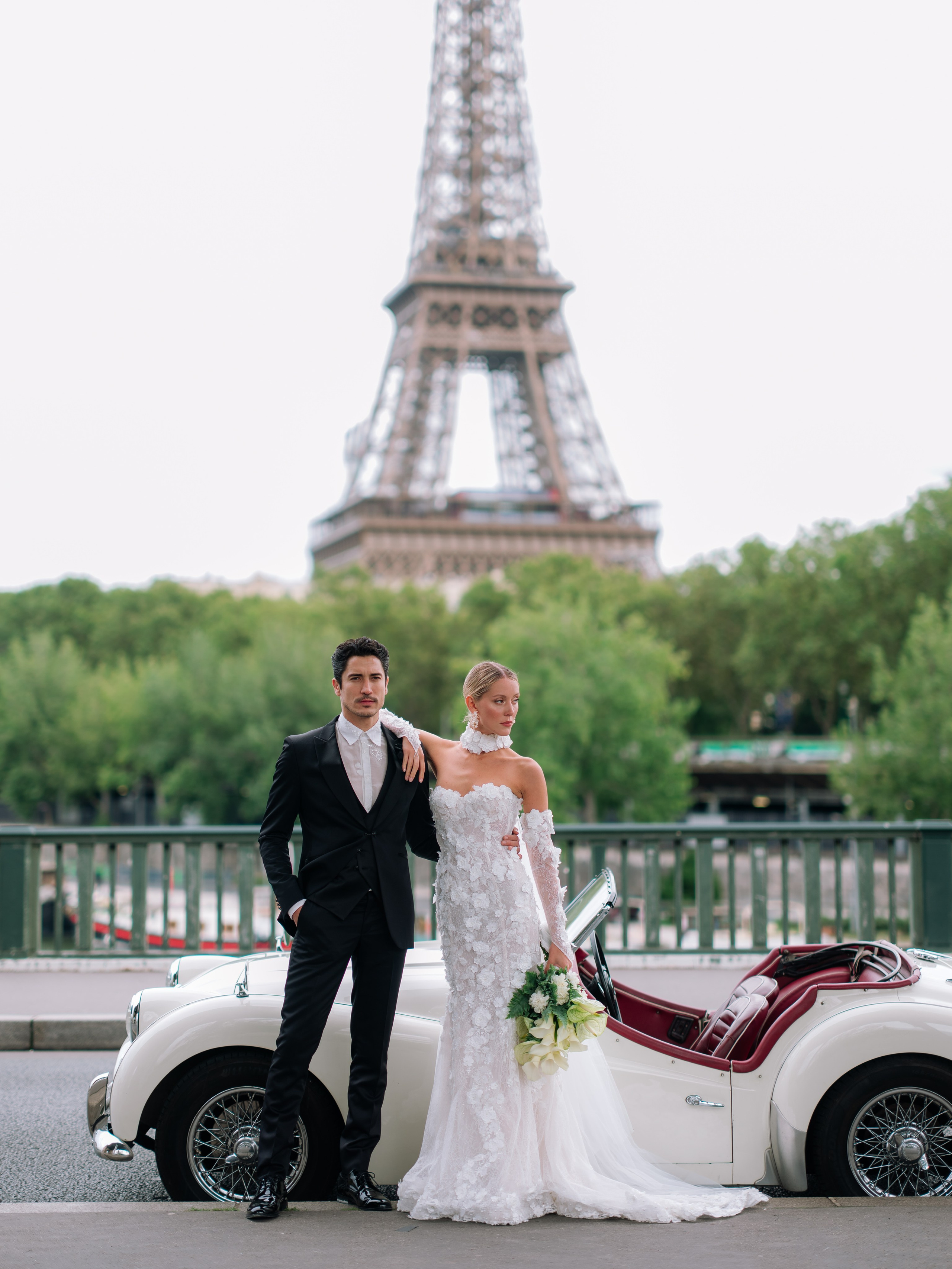 Paris Elopement Photography | Romantic Wedding Photos in Paris
