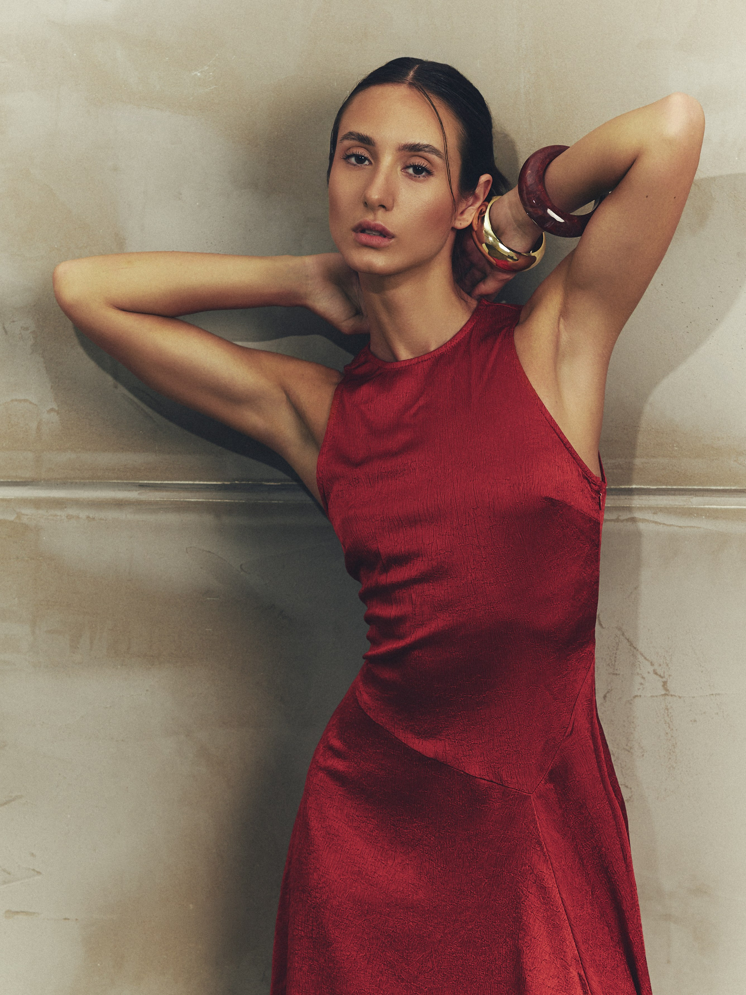 #E51. Alisha Geva | Photographer in Dubai