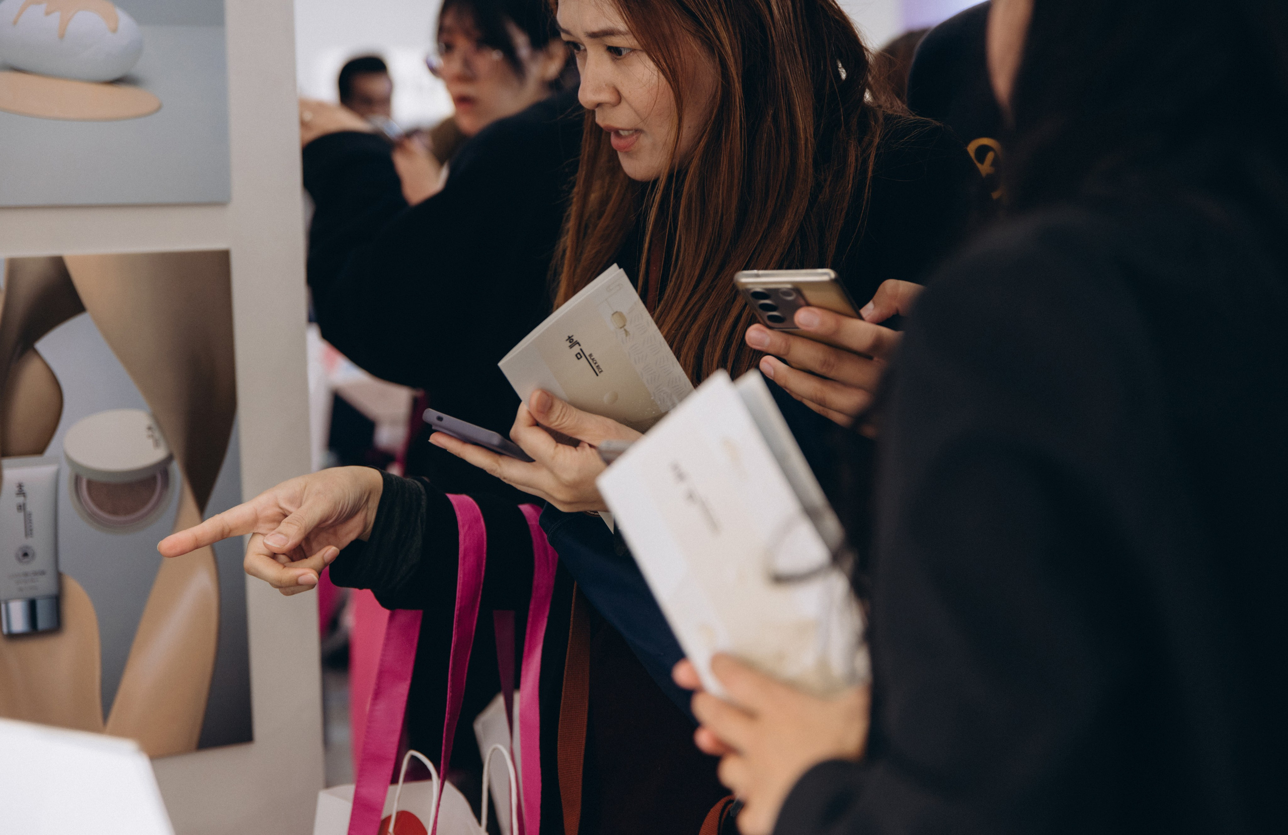 Seoul beauty expo 2025 (Black Rice). Portrait photographer in South Korea Olga Lian