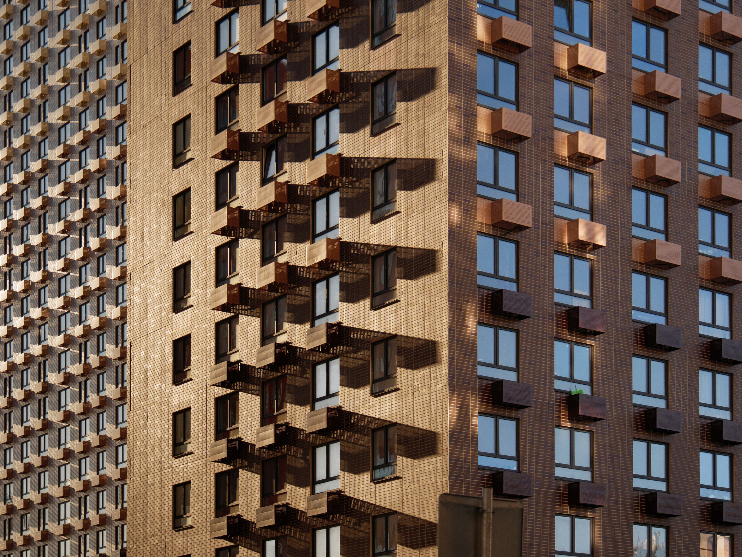 Rhythms of Ilmensky 17, Moscow. Worldwide photographer VOINOV