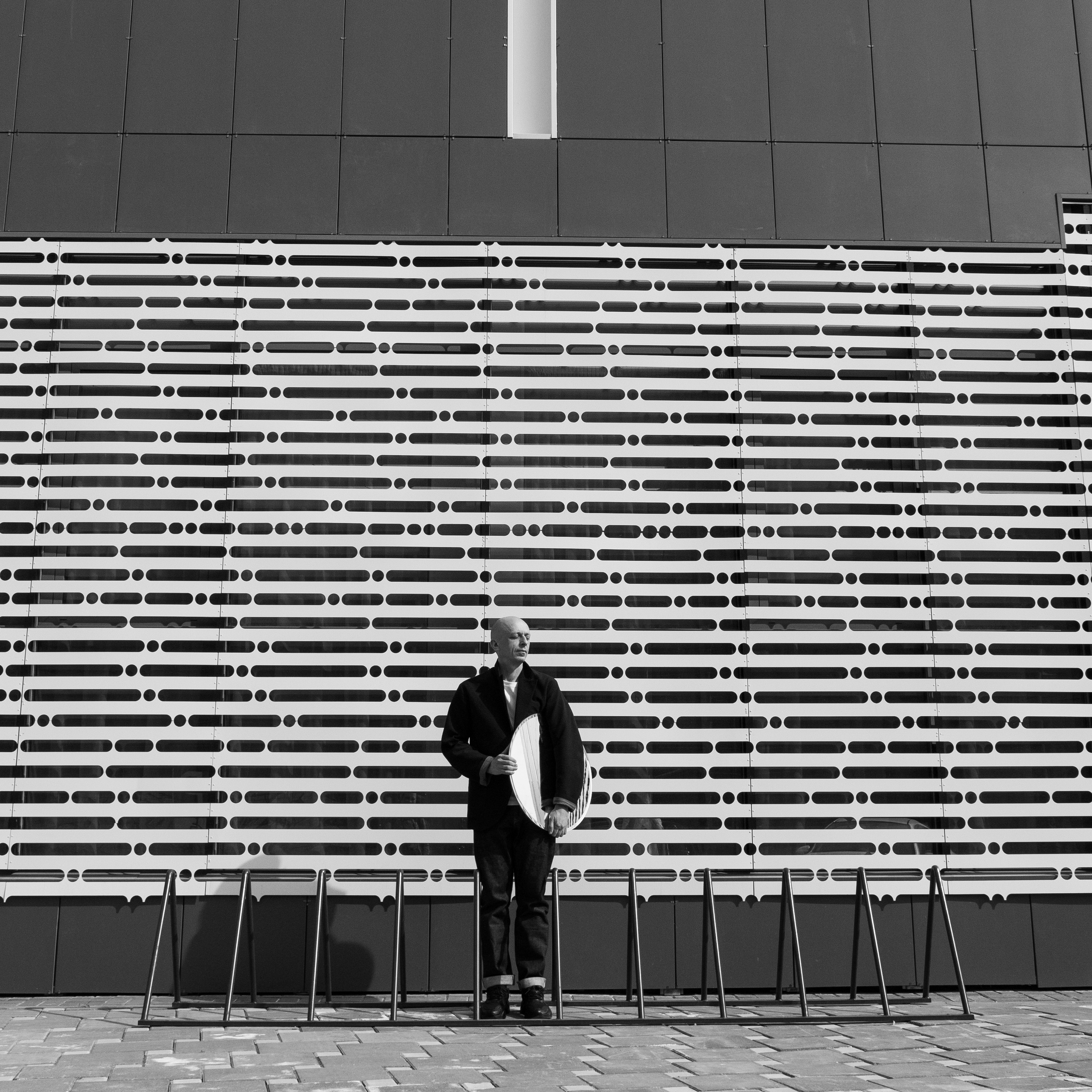 SPEACTURES | Slava. Worldwide photographer VOINOV