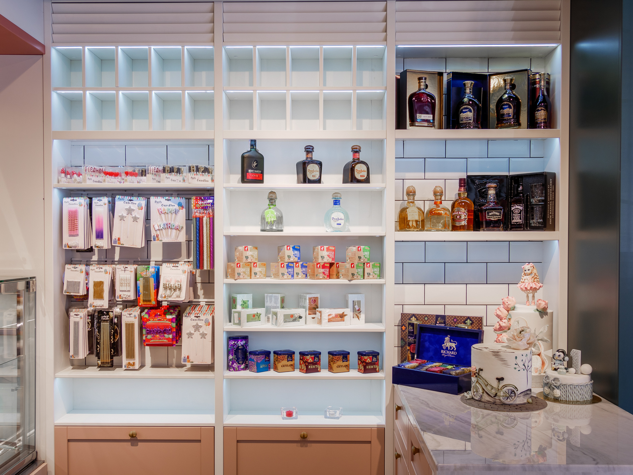 Bourbon Bakery | Yerevan, Armenia. Worldwide photographer VOINOV