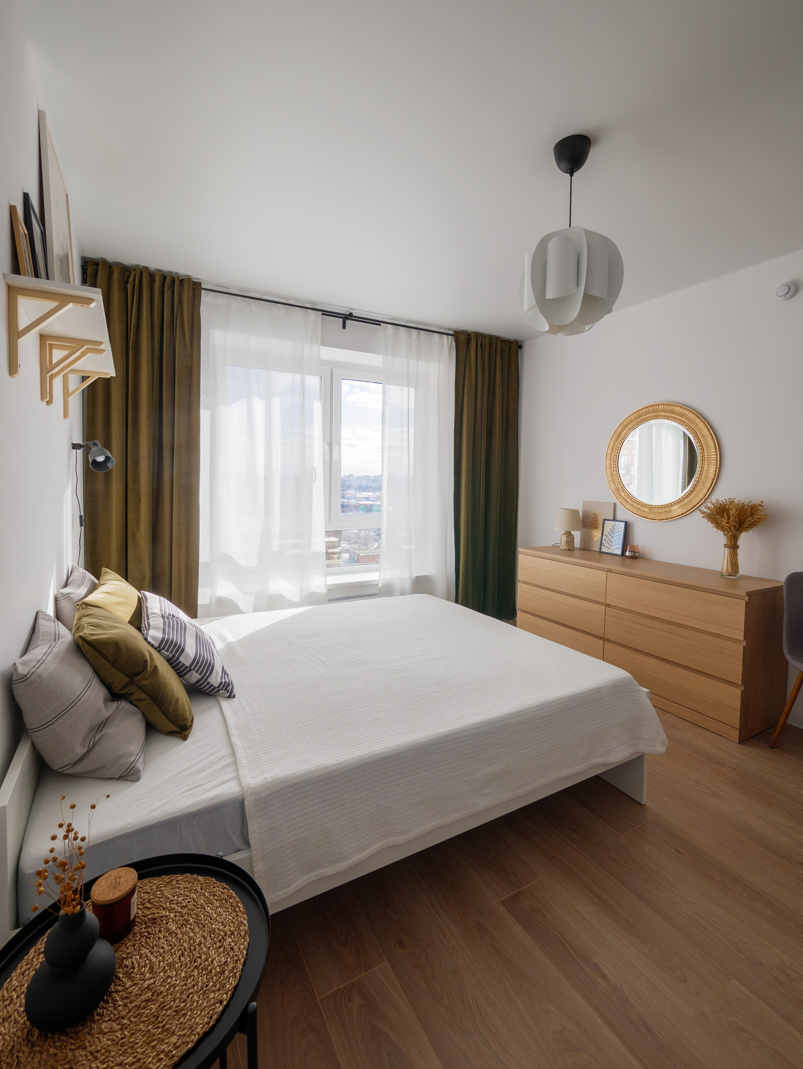 Ilmensky 17, Moscow. Worldwide photographer VOINOV