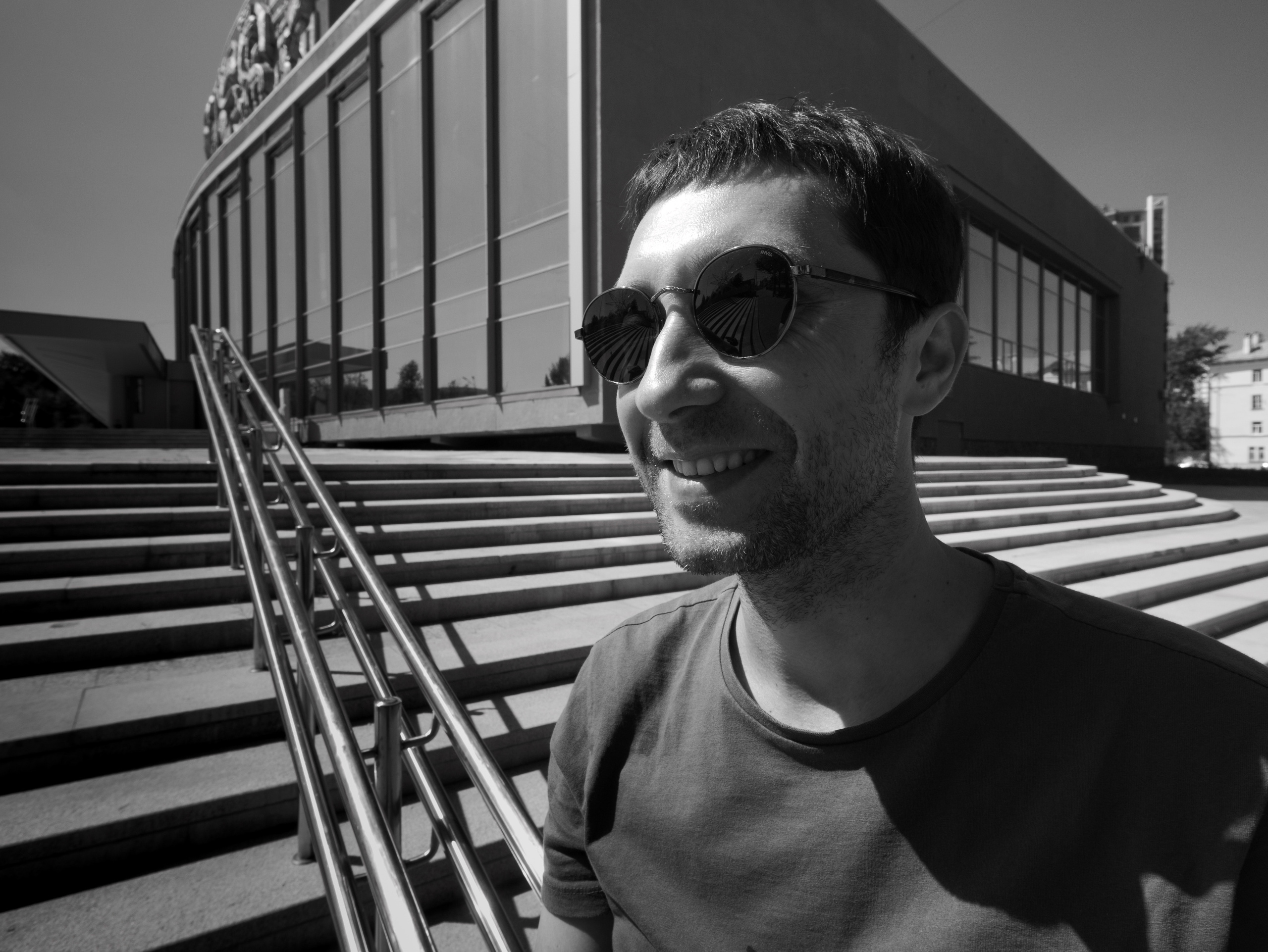 Sasha. Worldwide photographer VOINOV