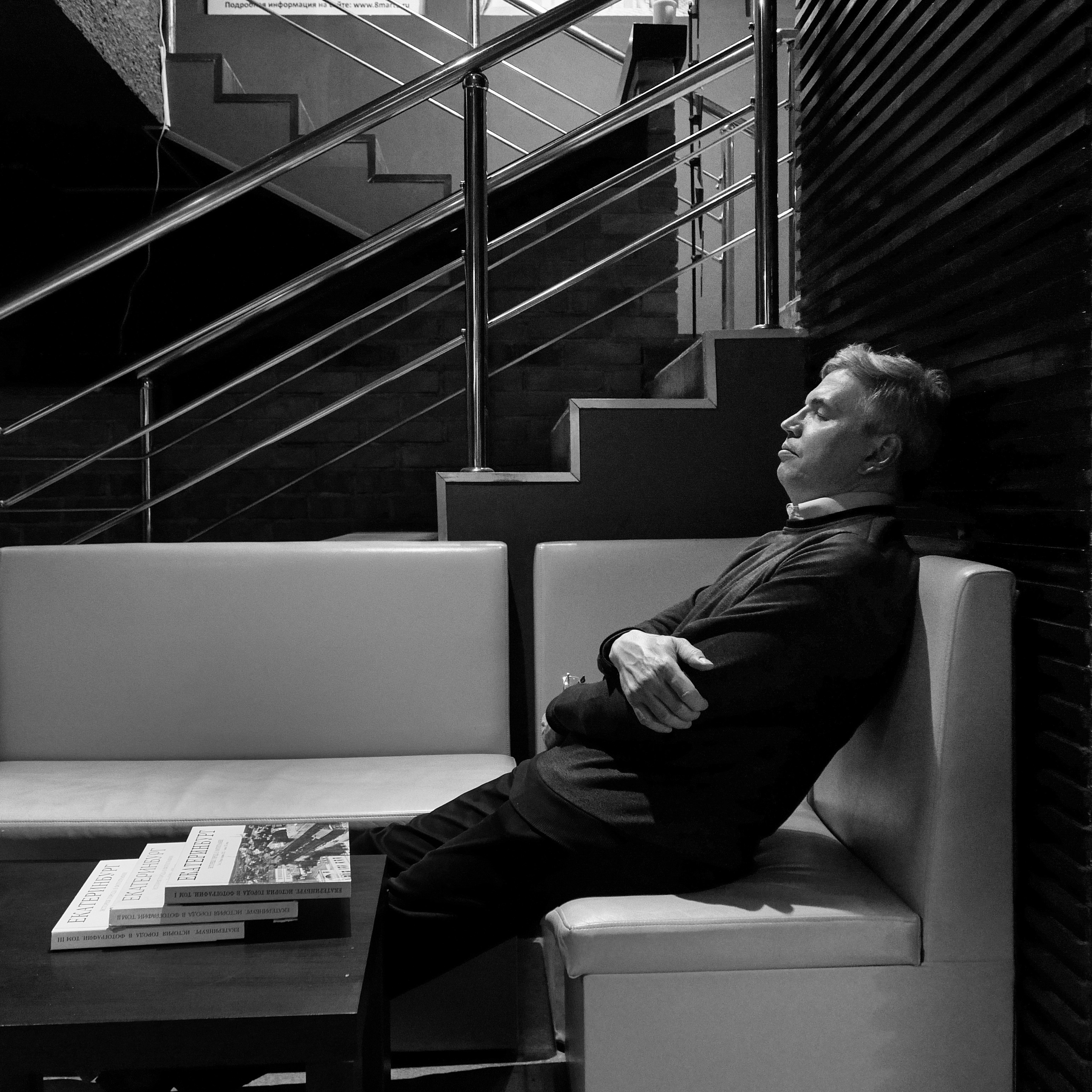 SPEACTURES |Artyom. Worldwide photographer VOINOV