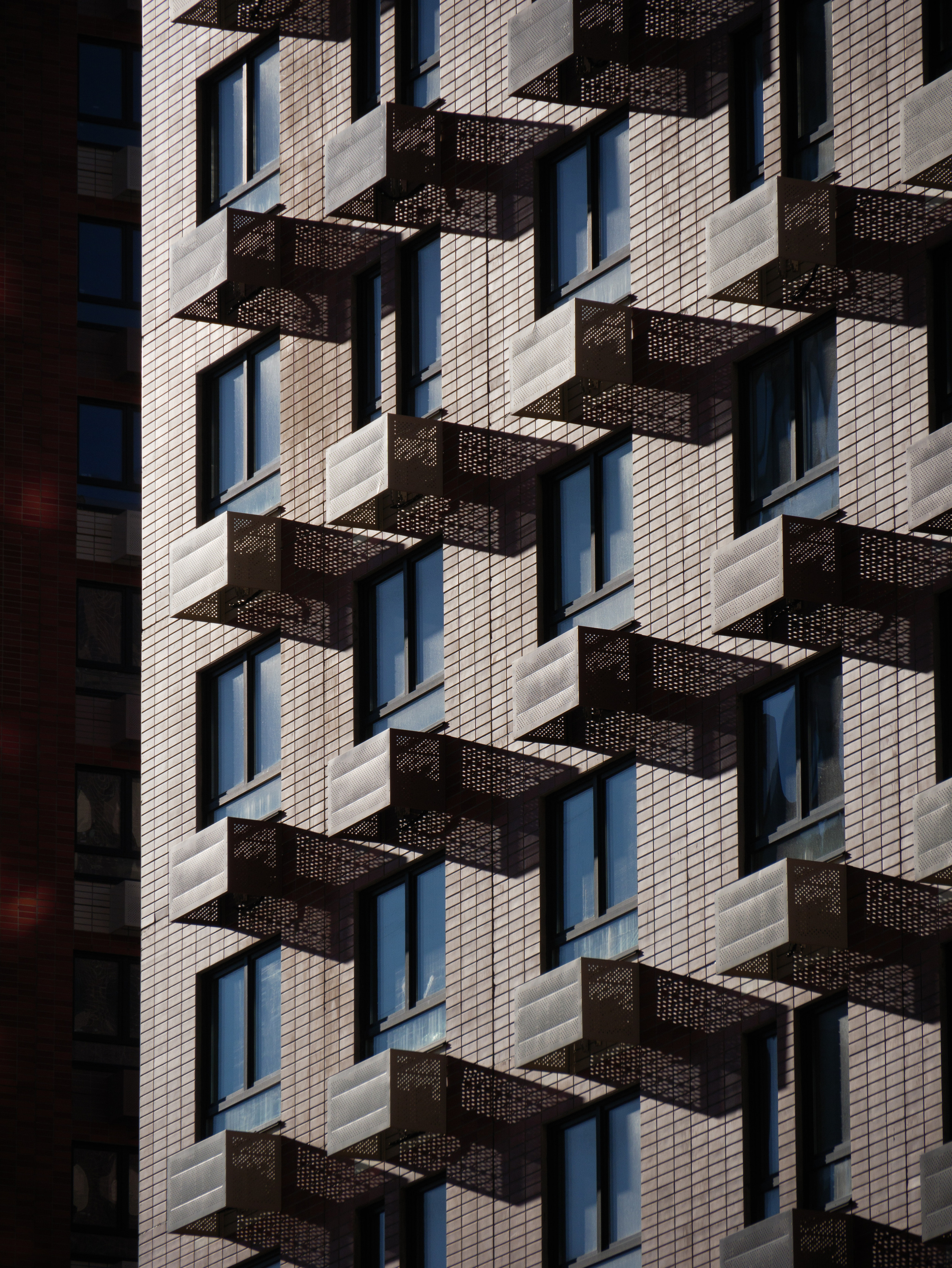 Rhythms of Ilmensky 17, Moscow. Worldwide photographer VOINOV