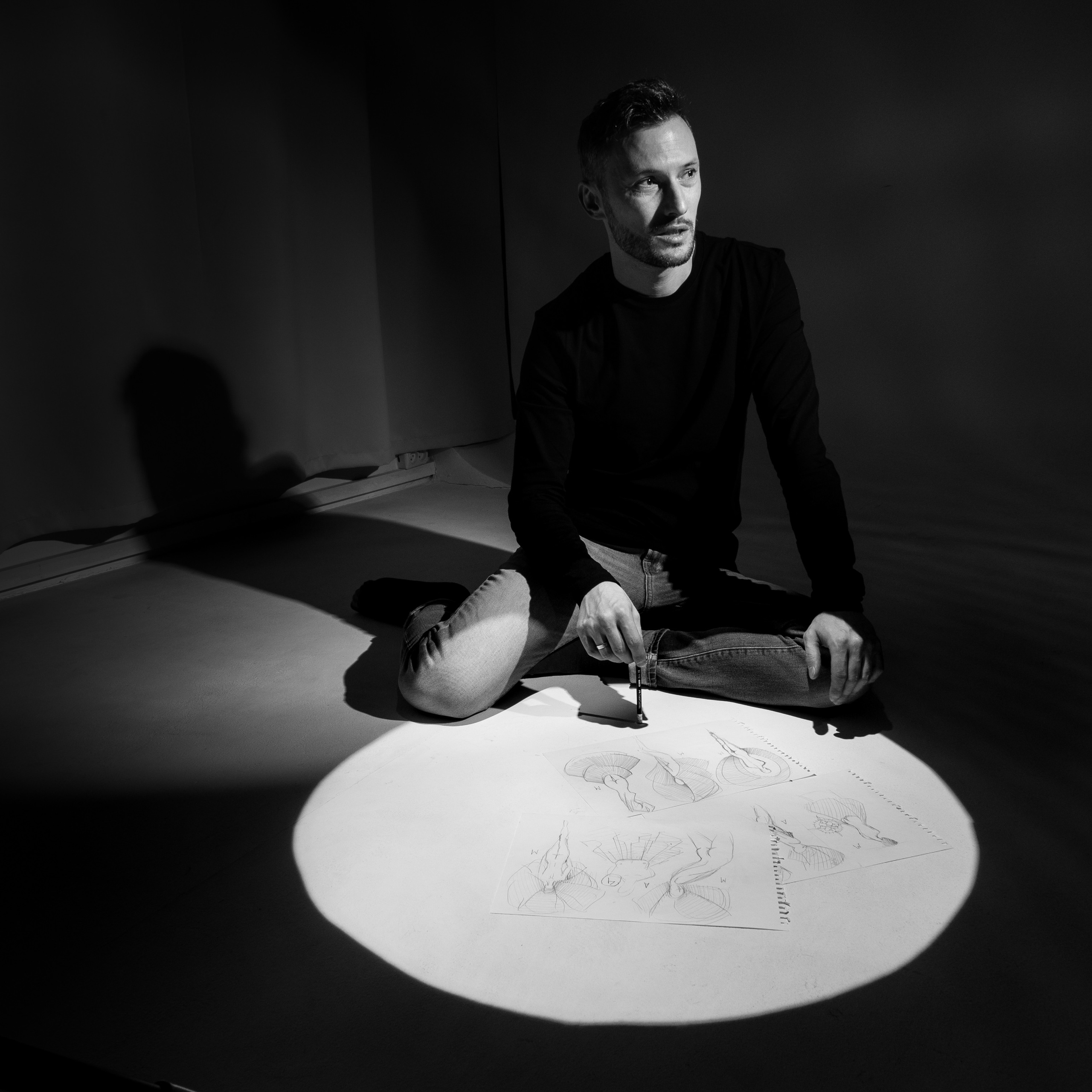 SPEACTURES |George Mayer. Worldwide photographer VOINOV