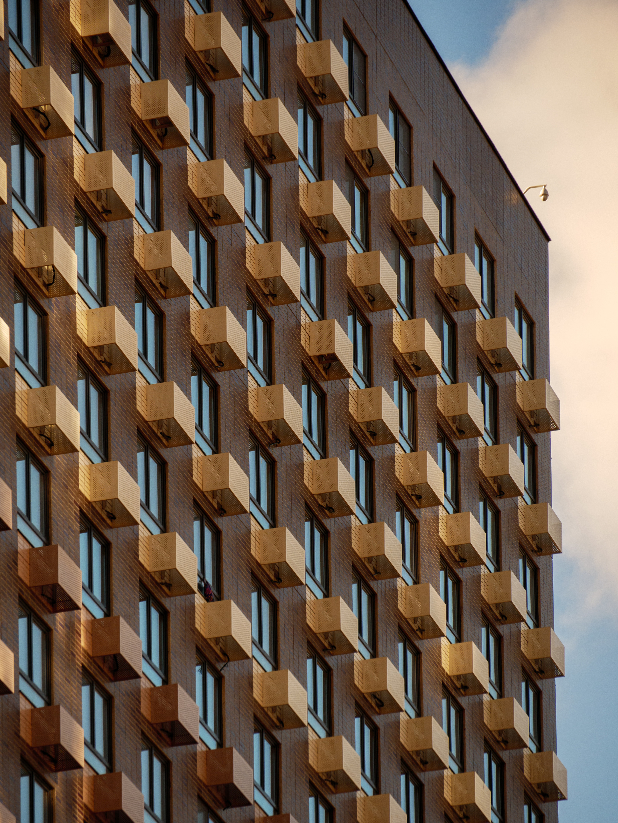 Rhythms of Ilmensky 17, Moscow. Worldwide photographer VOINOV