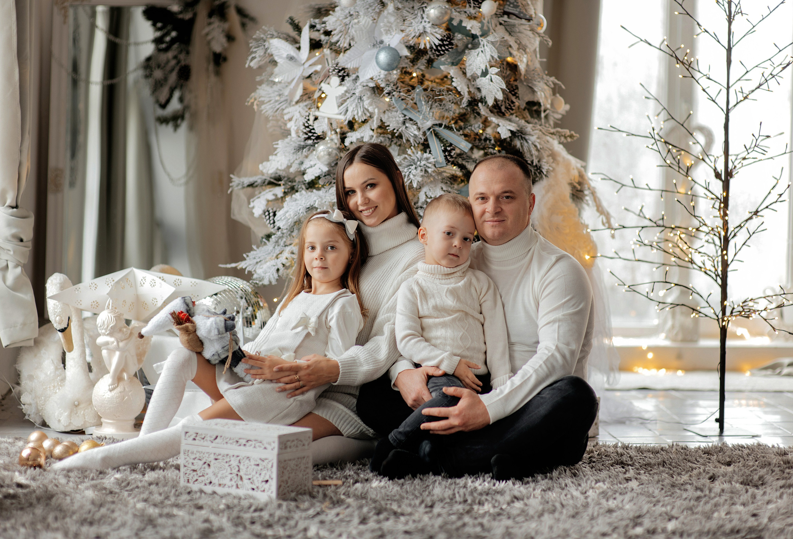 New Year Happy Family. Wedding photographer from Moldova Alexey Chipchiu