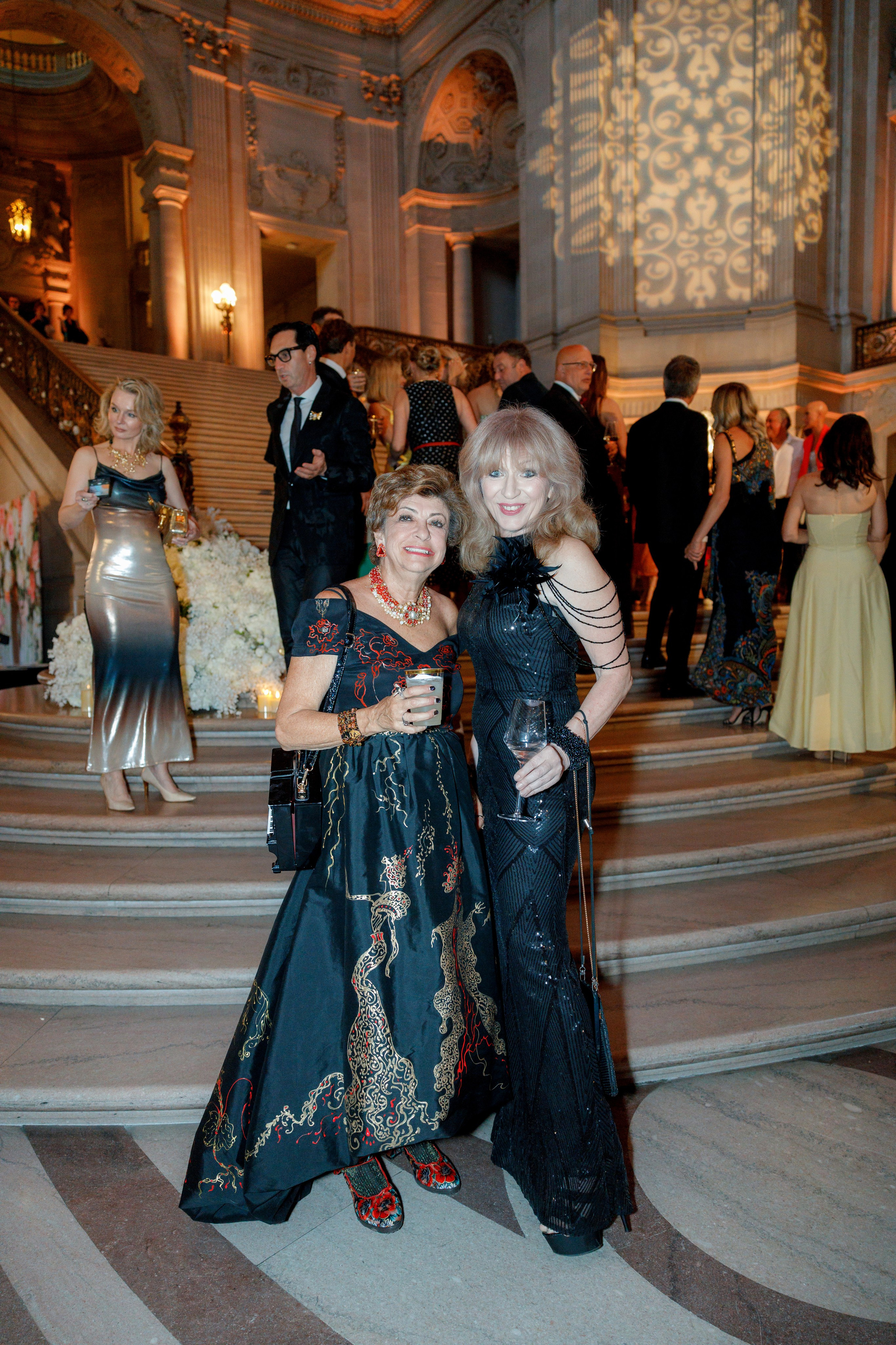 Wedding at City Hall. Family and Event photographer in Bay Area Elena Tiuriumina