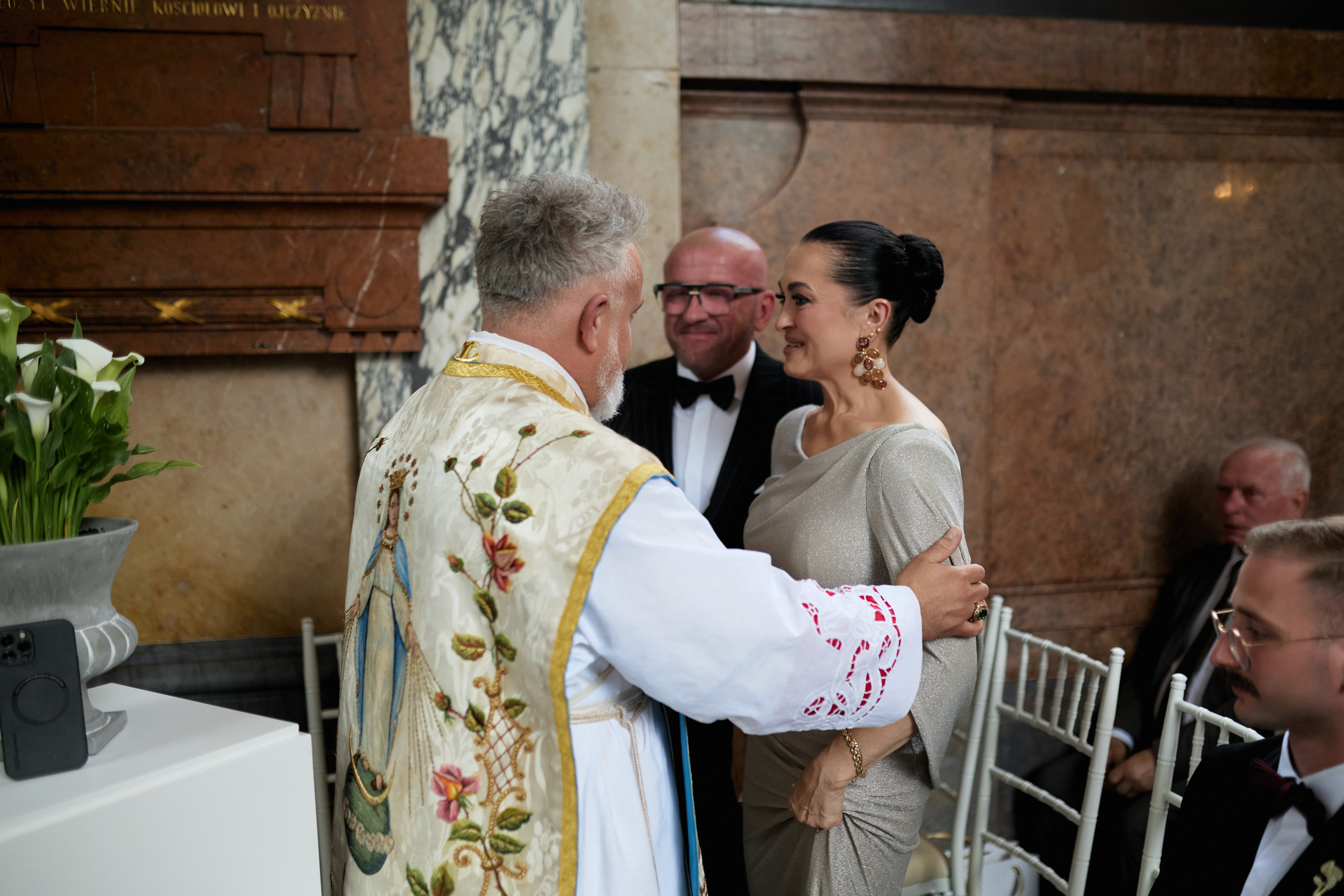 Wiktoria & Kacper. Pałac Goetz. Fotograf ślubny i rodzinny w Krakowie Yana Klymova