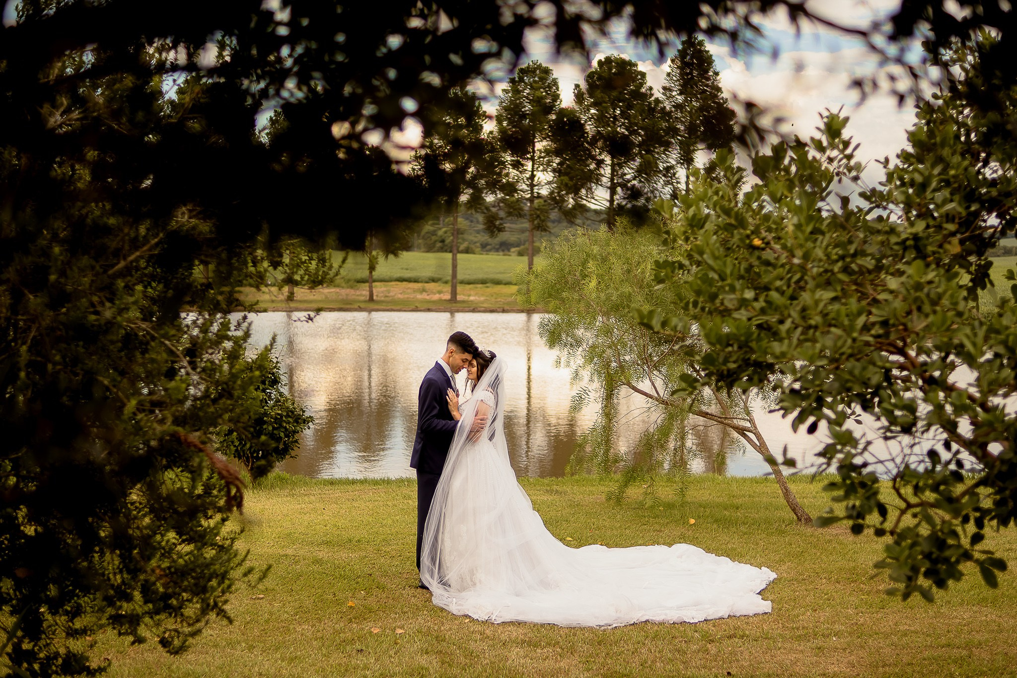 Leticia e João. Beneduzzi Fotografias