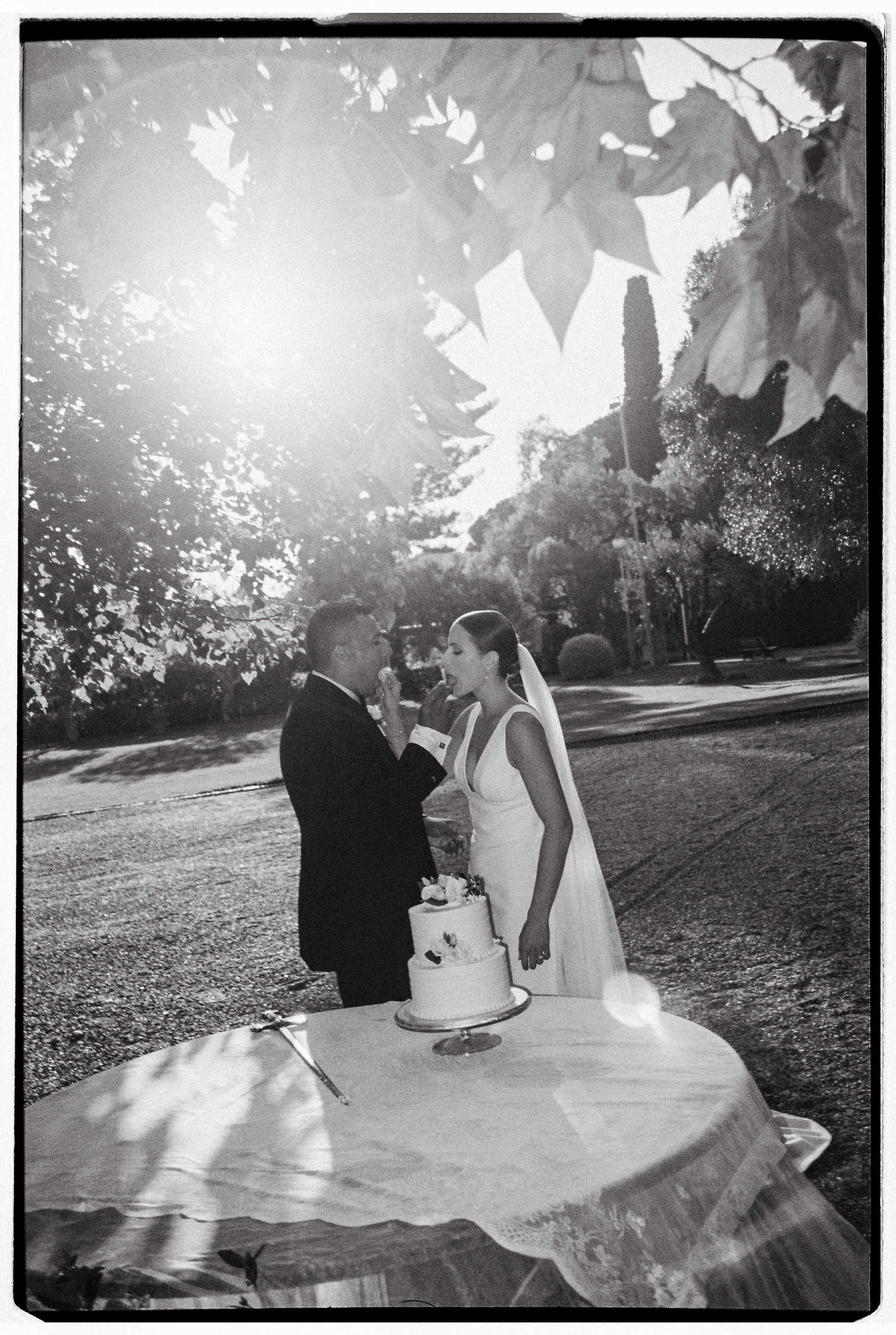 Hollis & Enrique. Villa Blanca. Paola wedding photographer / videographer in Barcelona