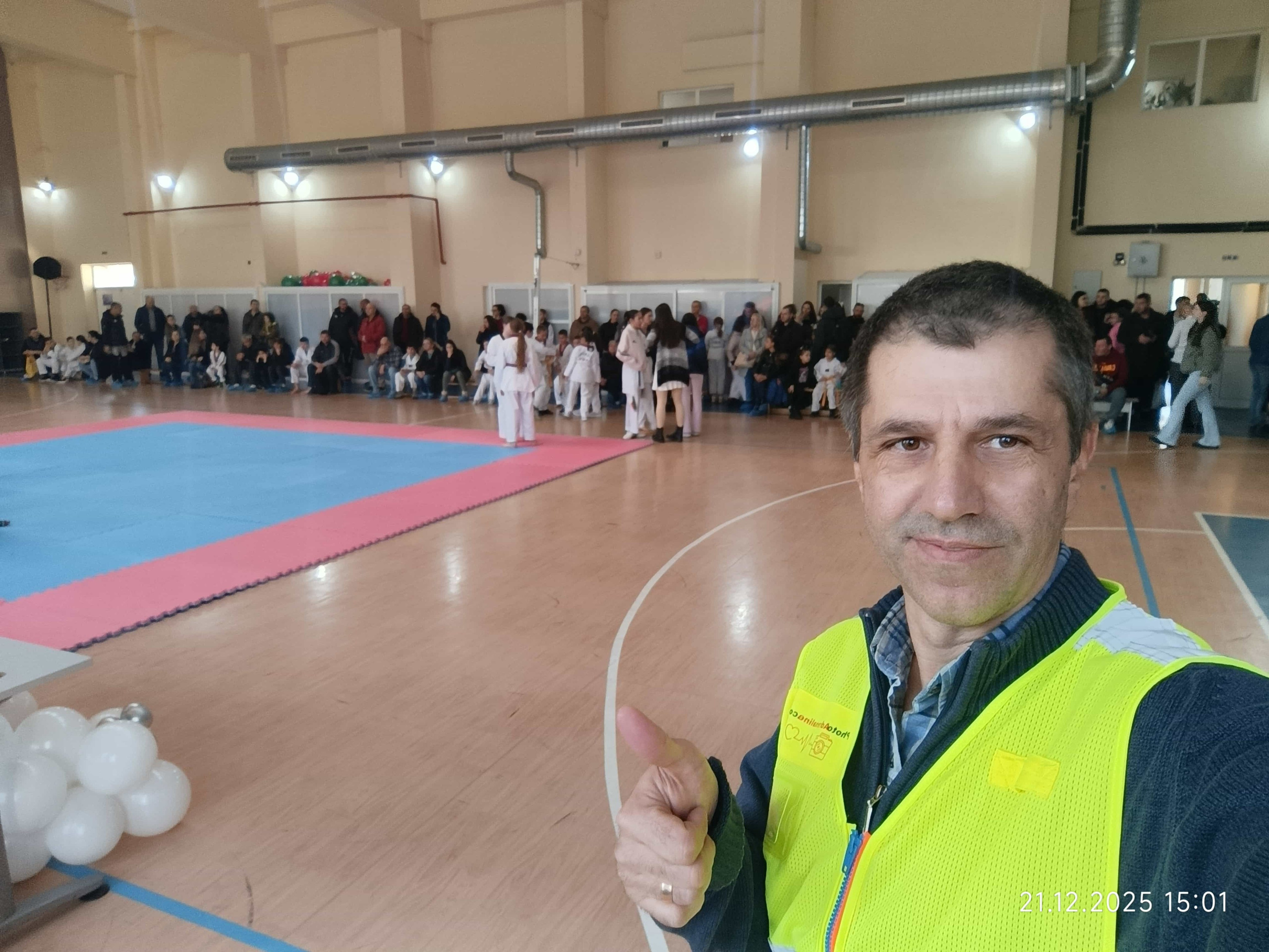 PhotoAdrenaline.com - За нас. СПОРТНА ФОТОГРАФИЯ | ПОРТРЕТНА | РЕПОРТАЖНА