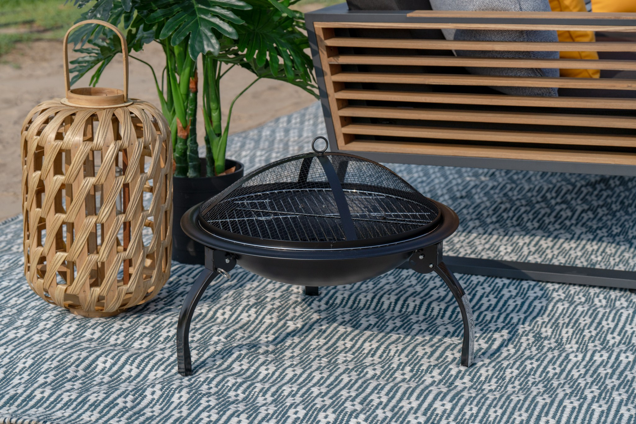 Suncoast Outdoor Furniture | Al Qudra | set 1. Zakhar Leshkov Photo