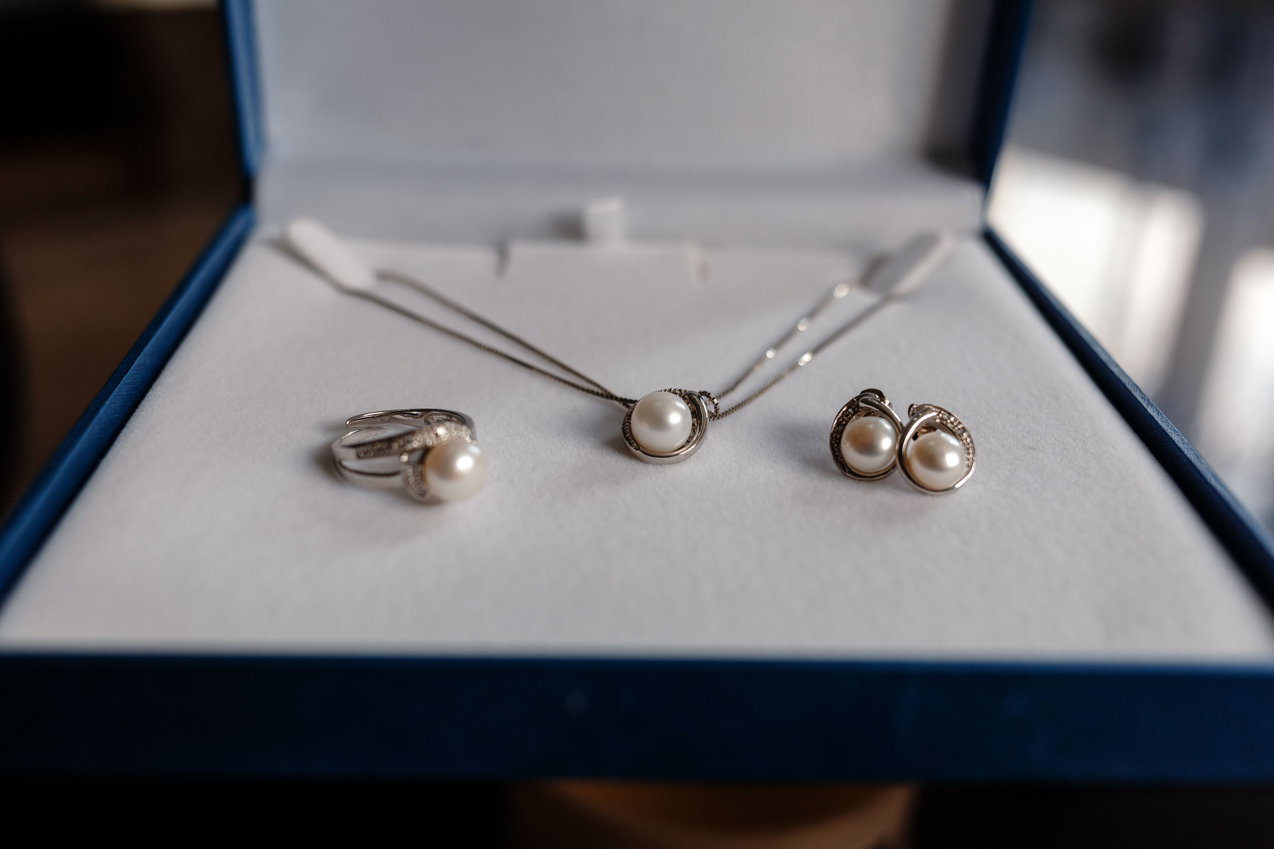 - Nunta Adrian & Mihaela – momente de neuitat  - Adrian și Mihaela 2022 – iubire și fericire  - Fotograf nunta Adrian & Mihaela – amintiri unice  - Nunta Adrian & Mihaela – ziua lor specială  - Fotograf profesionist Botoșani – Nunta Adrian & Mihaela  - Adrian și Mihaela 2022 – emoție și iubire-- Nunta Adrian & Mihaela – amintiri frumoase  - Fotografii nunta Adrian & Mihaela – momente pline de iubire  - Adrian și Mihaela 2022 – nunta lor de poveste  - Fotograf profesionist Botoșani – Nunta Adrian & Mihaela  - Nunta Adrian & Mihaela – o zi de neuitat-- Fotograf profesionist nuntă și botez în Botoșani, Iași, Suceava – Alin Chirilă  - Ședință foto de familie, evenimente și cuplu – fotograf Alin Chirilă  - Servicii foto-video pentru nunți, botezuri și cununii în Moldova  - Amintiri vizuale pline de emoție – fotograf evenimente Botoșani, Iași  - Album foto nuntă – Alinofotostudio, imagini de poveste  - Fotograf cununie civilă și religioasă – stil natural și elegant  - Fotografie artistică pentru evenimente speciale – Alin Chirilă