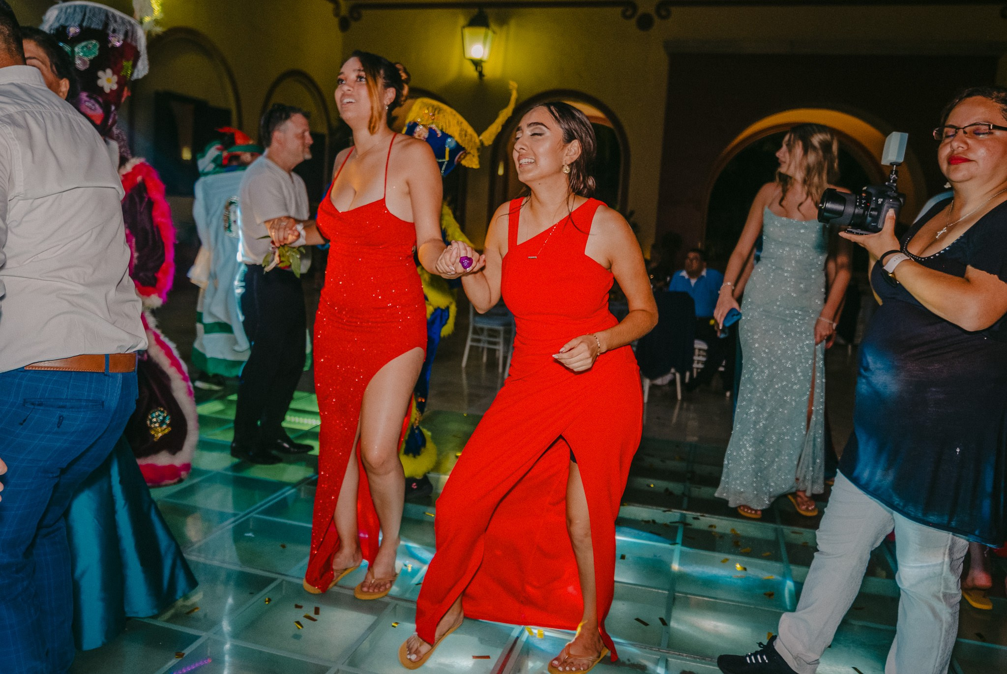 Yuri & Rob. Wedding and family photographer in Mexico City