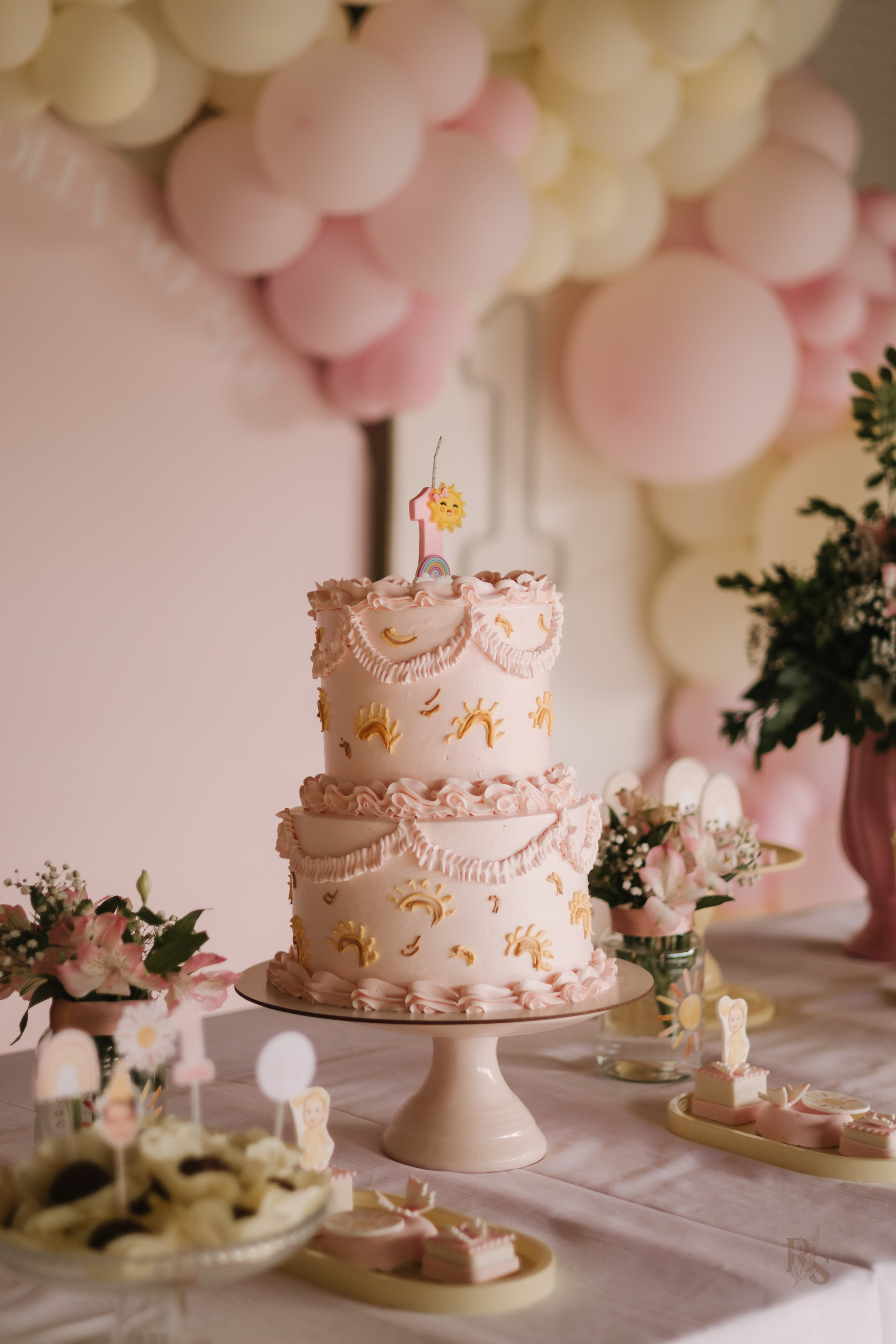 Aurora — 1 ano. Fotógrafo Richard Silvestre — Casamentos na Bahia