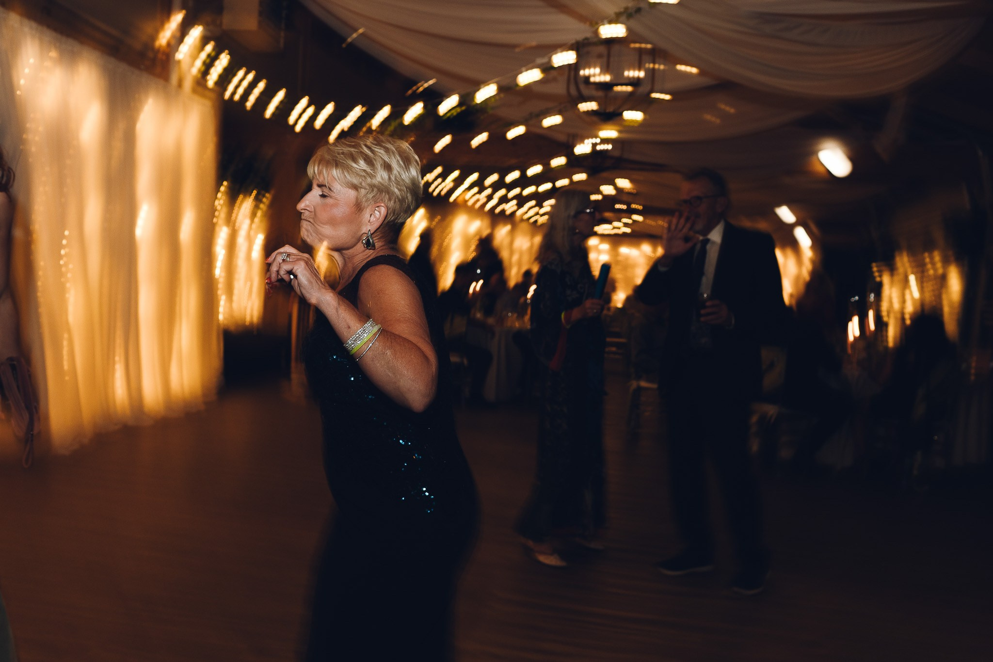 Wedding in a Bragg Creek, Alberta