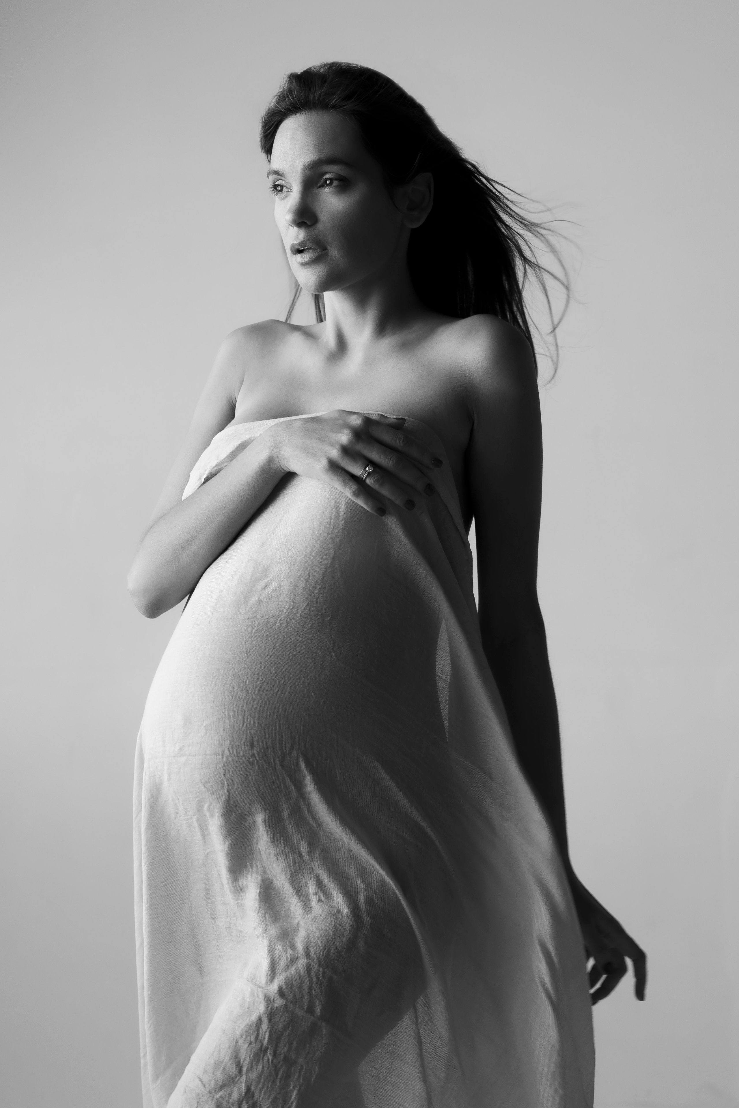 Radika. Modern maternity photographer in Long Island New York