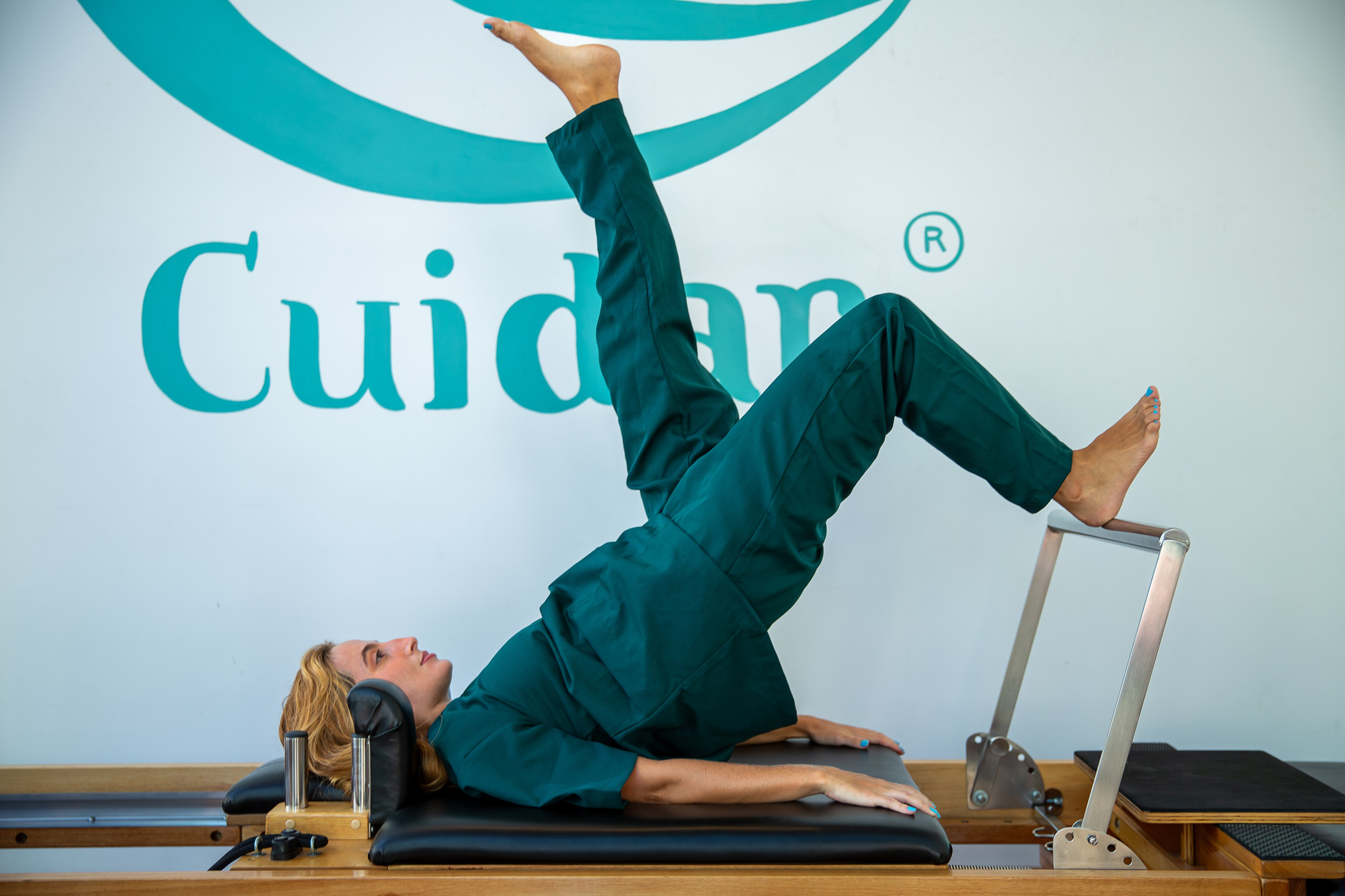 Cuidar Studio — Pilates. Thiago Chinellato