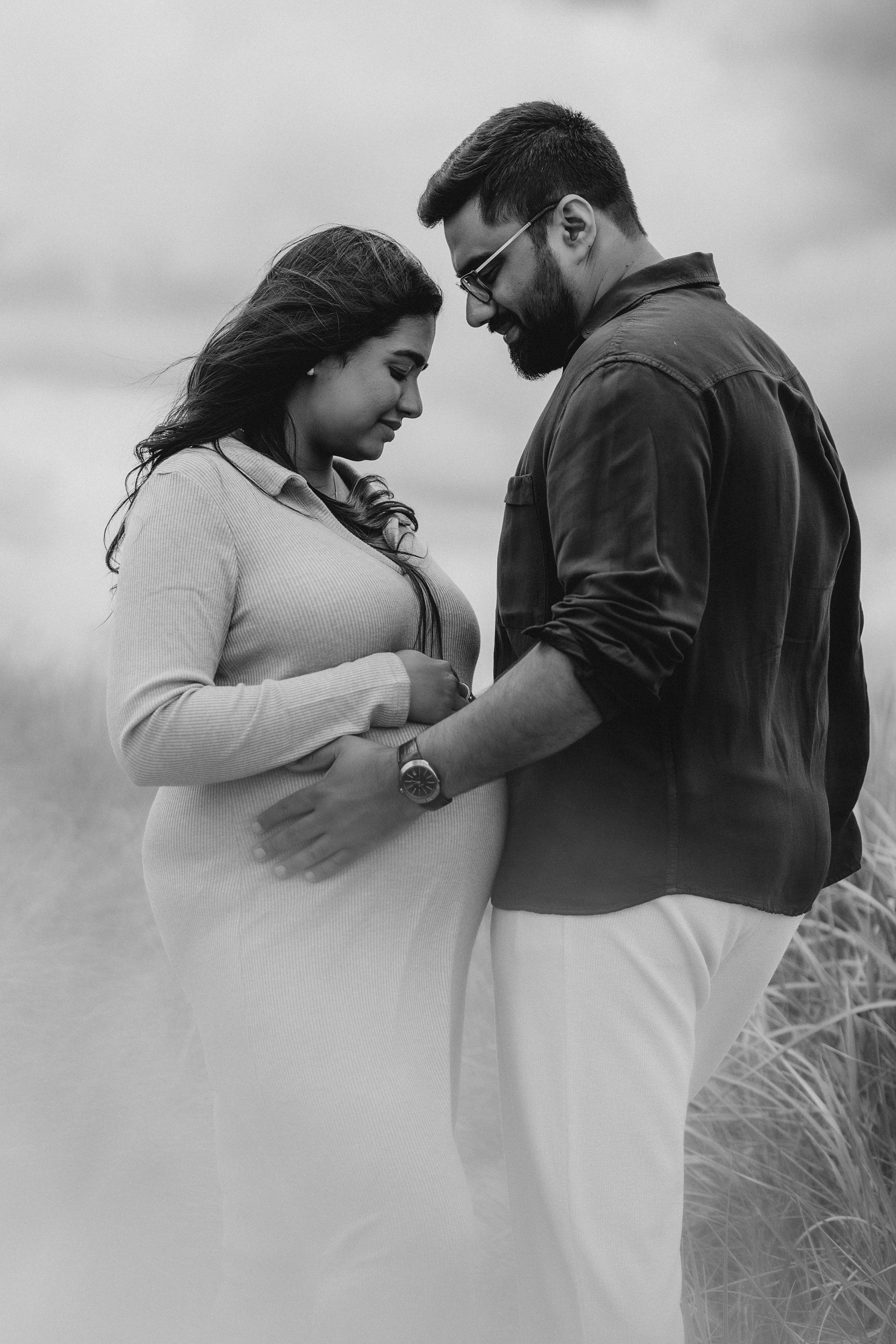 Meera: Bull island. Maternity/Love story/Wedding photographer