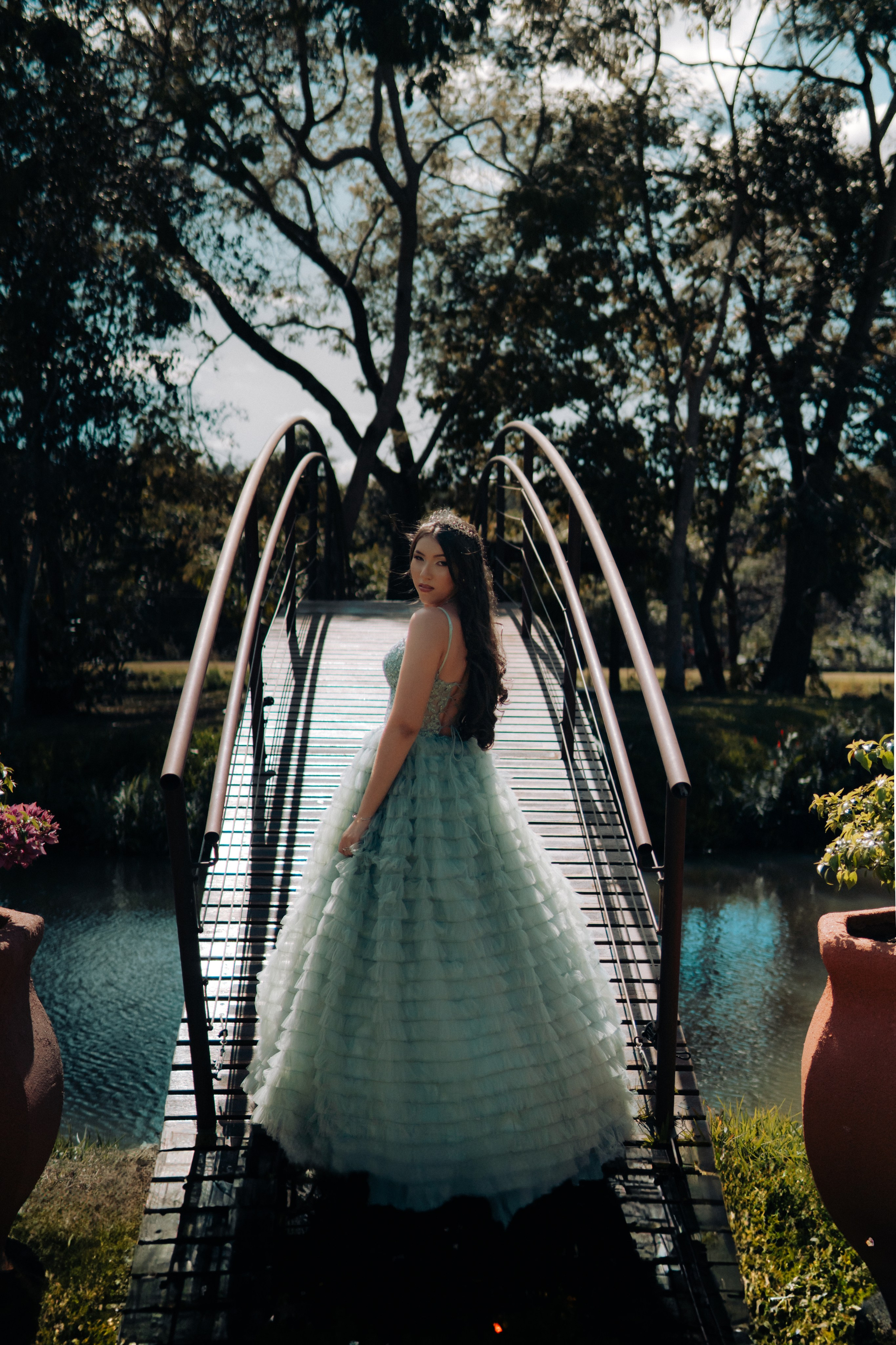 Debutante. Reference Visuals