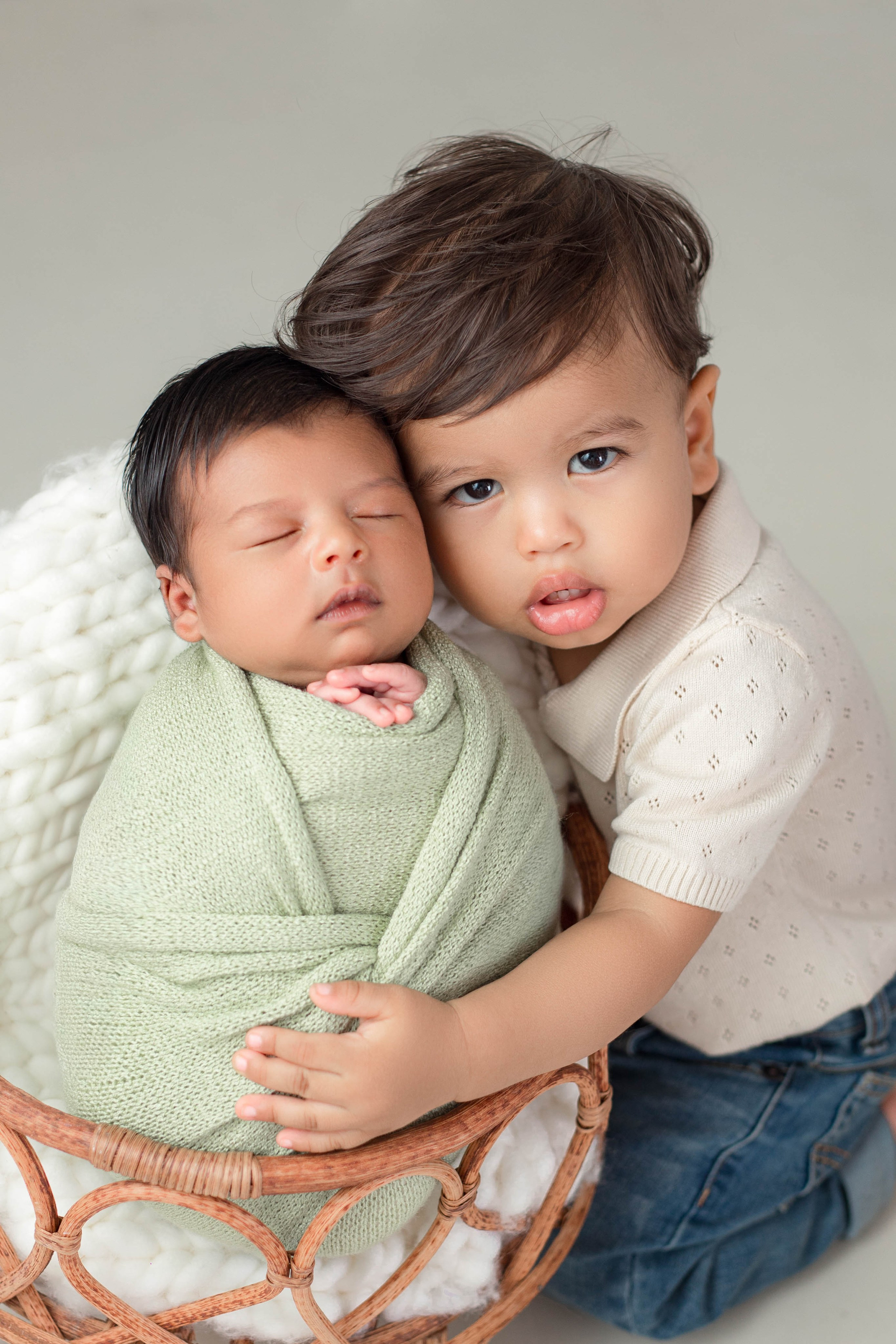 Samuel Newborn. Rose Miranda - Fotógrafa de niños y familias en Barranquilla