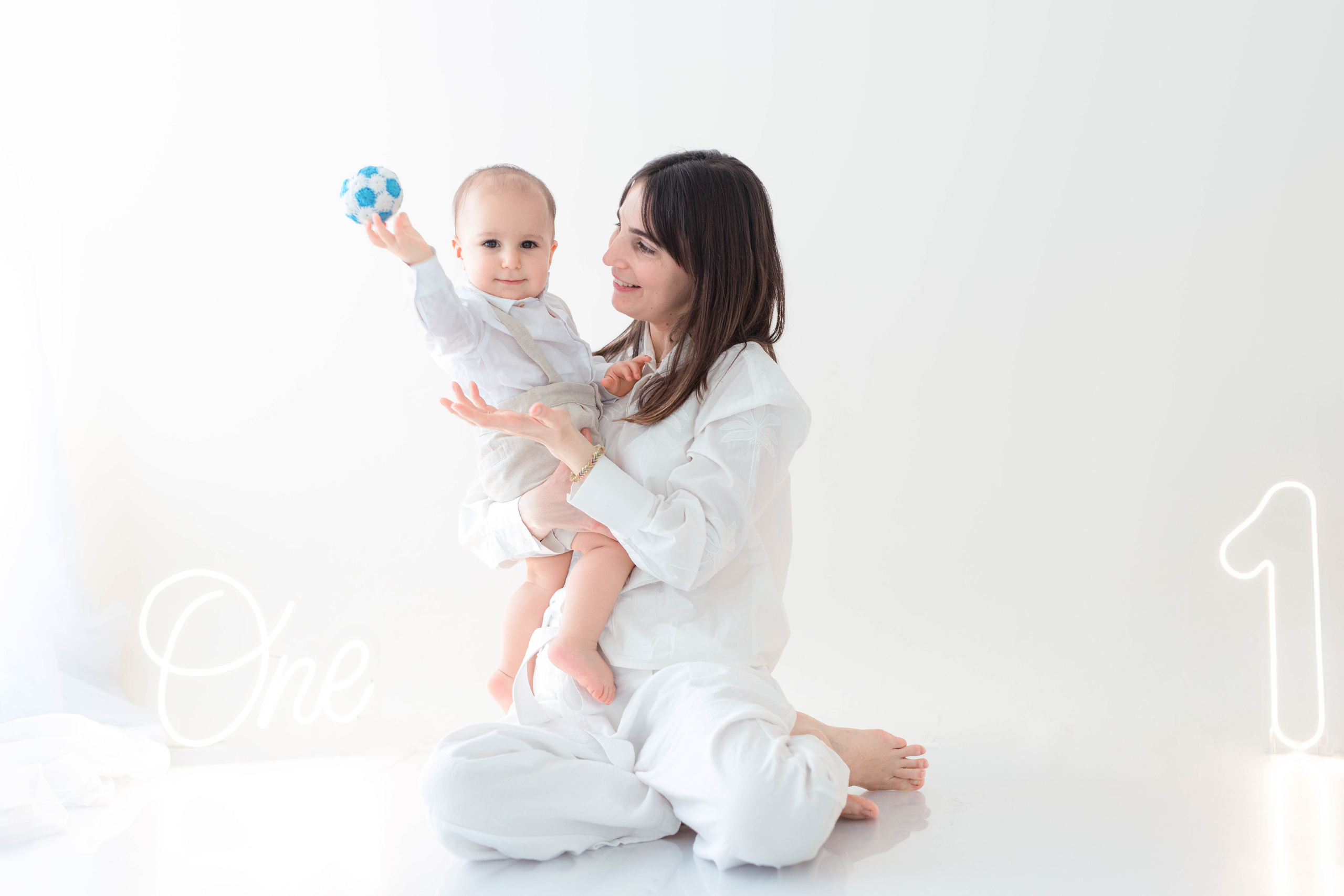 Vincenzo is One. Rose Miranda - Fotógrafa de niños y familias en Barranquilla