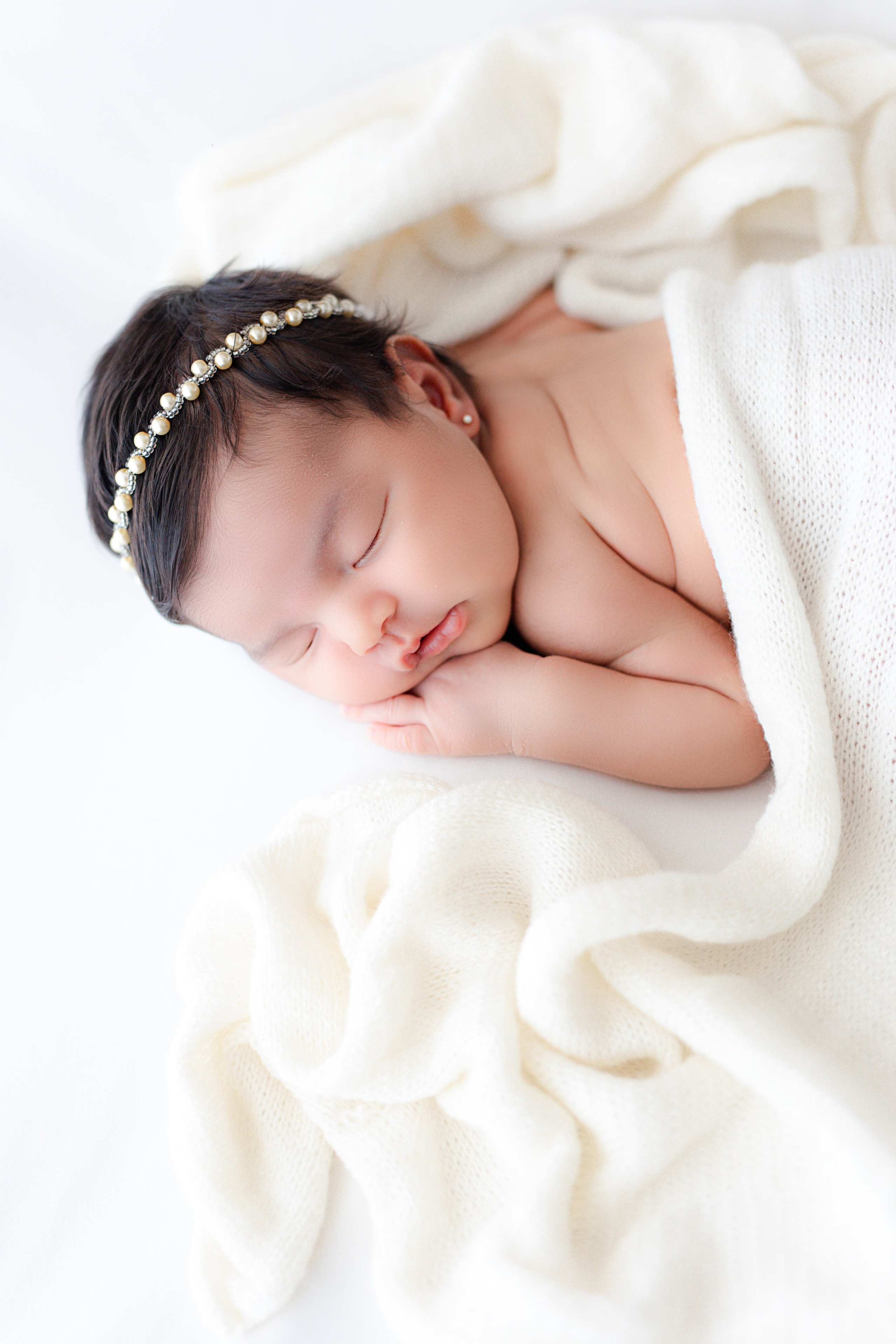Sofía Newborn. Rose Miranda - Fotógrafa de niños y familias en Barranquilla