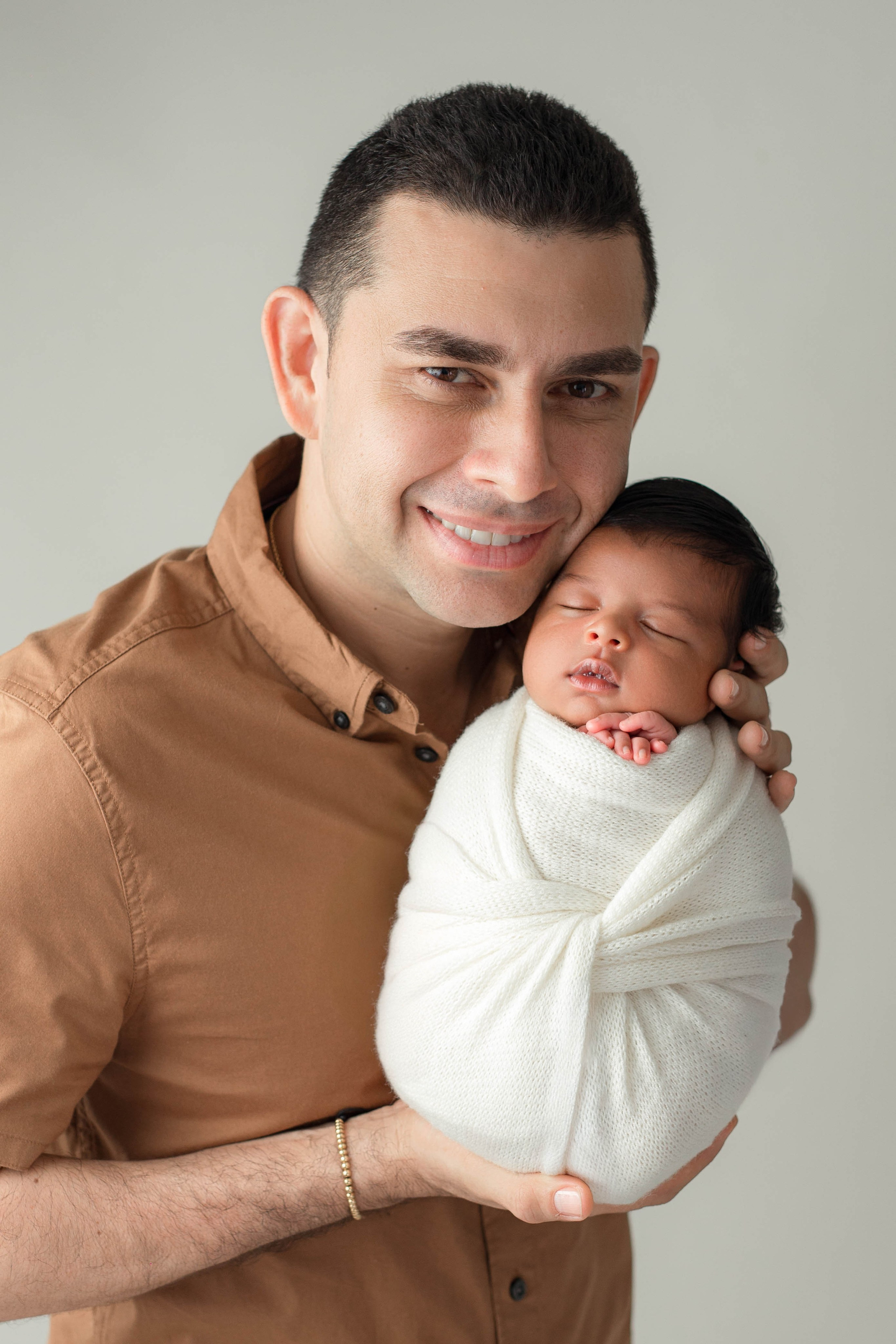 Samuel Newborn. Rose Miranda - Fotógrafa de niños y familias en Barranquilla