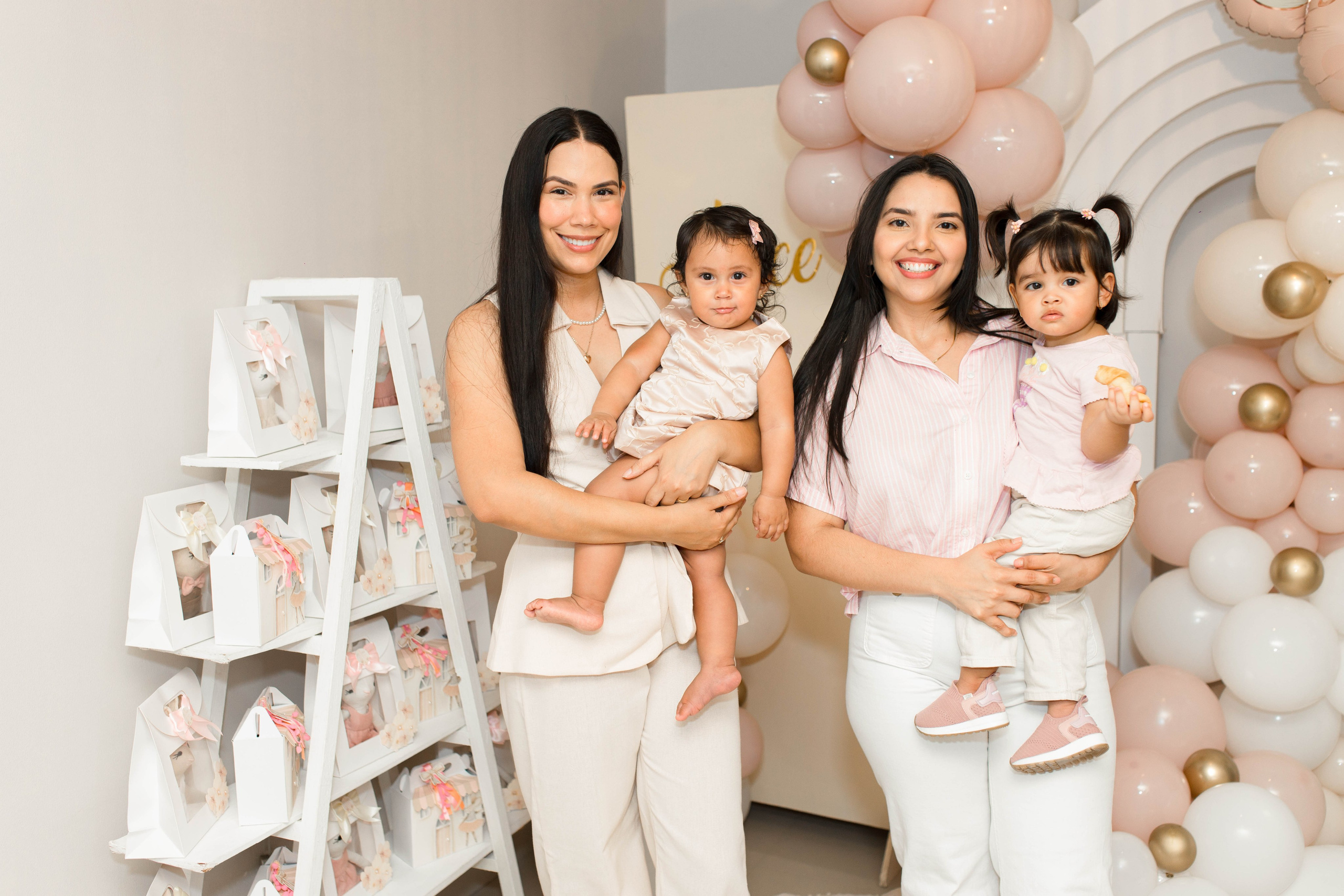 Alices Party. Rose Miranda - Fotógrafa de niños y familias en Barranquilla