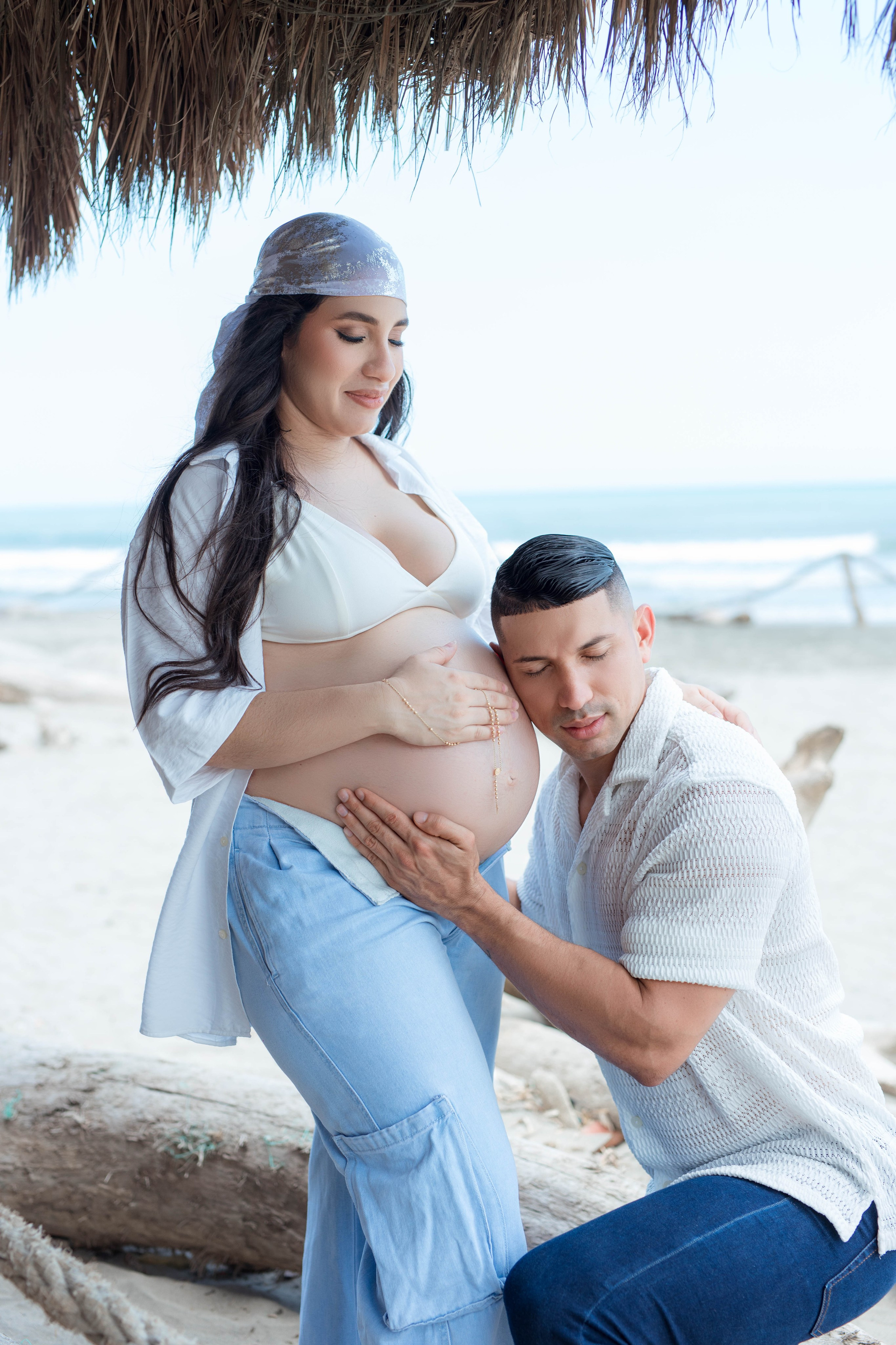 Alexandra Maternity. Rose Miranda - Fotógrafa de niños y familias en Barranquilla
