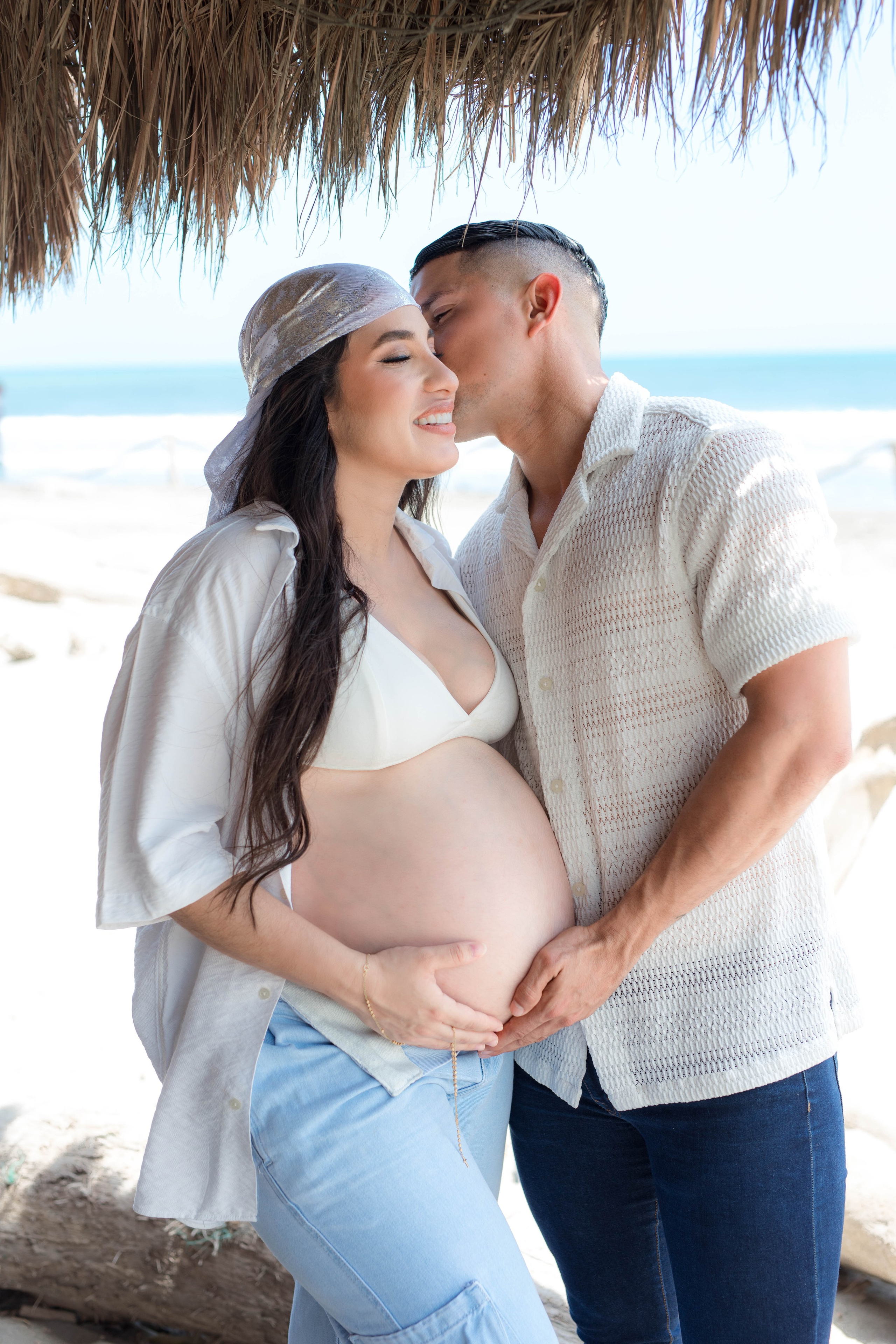 Alexandra Maternity. Rose Miranda - Fotógrafa de niños y familias en Barranquilla