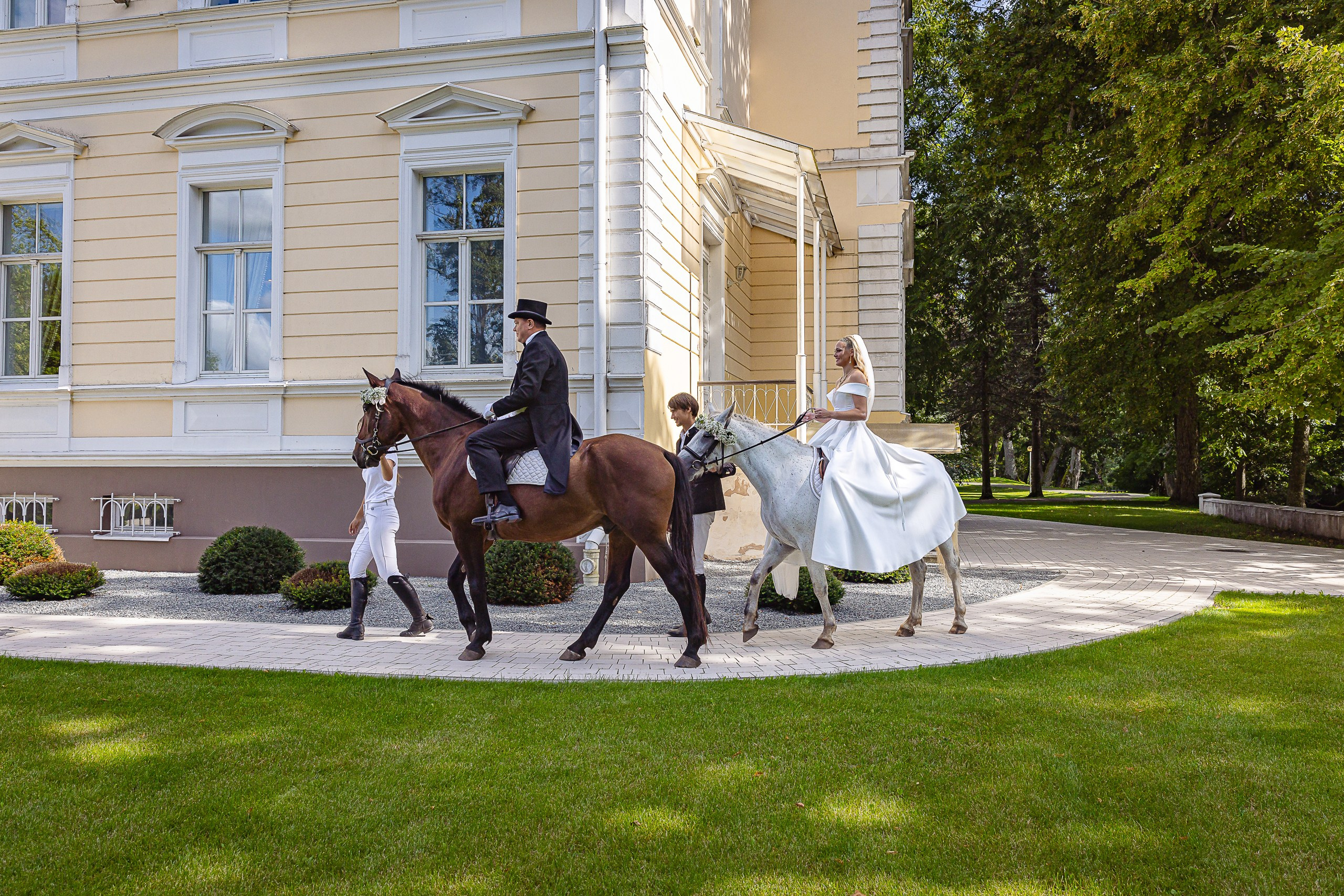 Wedding Day Felicita ♡ Gatis. Photographer Eduard Nesterov