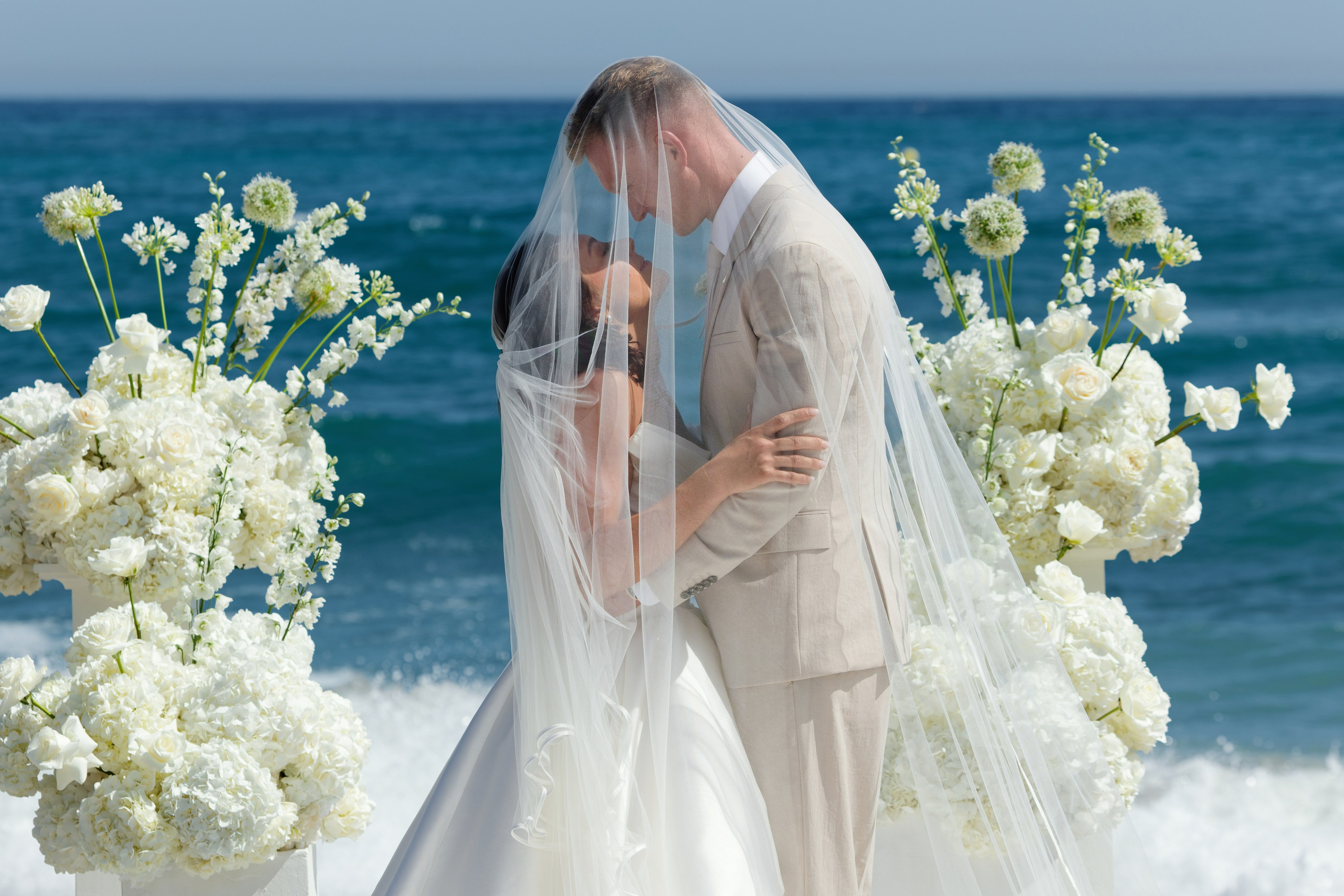 Beach Wedding in Marbella PREVIEW. Destination Wedding Photographer — Nikita Burtsev