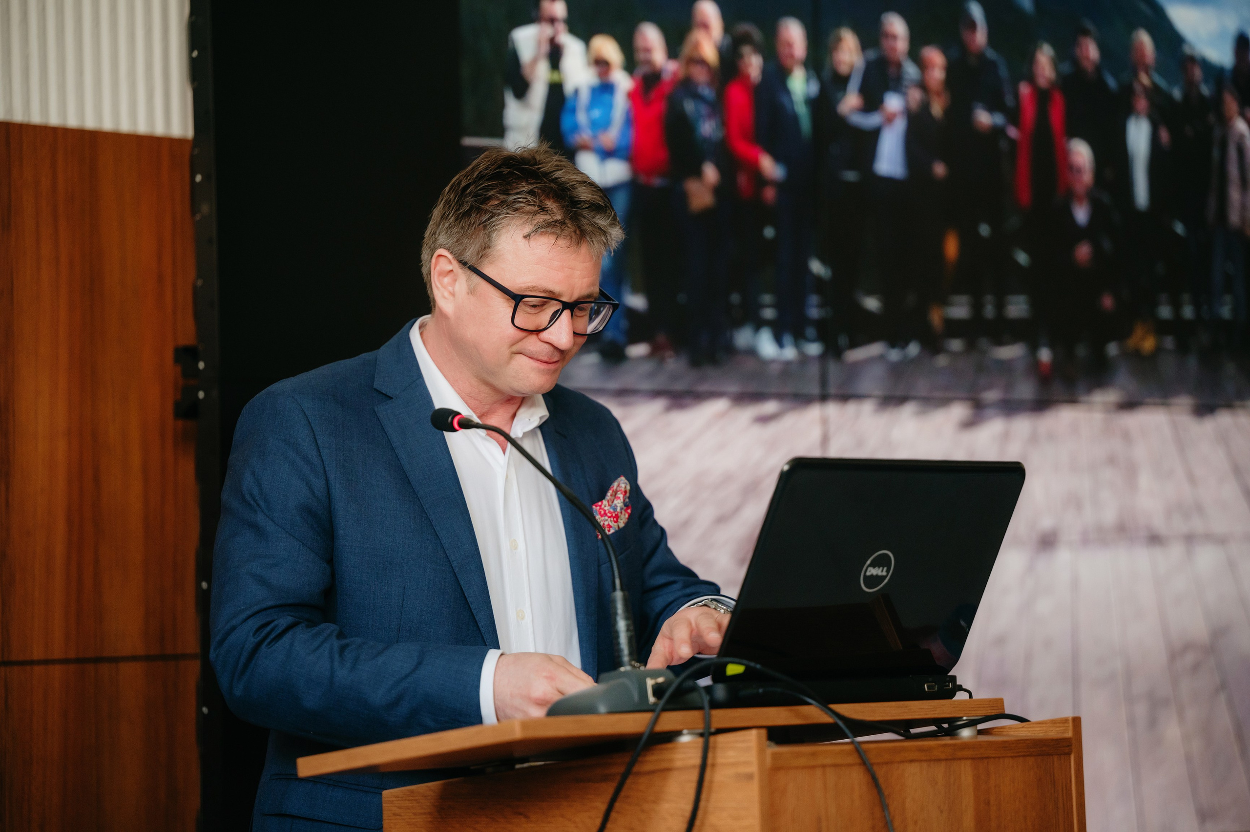 Medicina Veterinara — dupa 30 de ani…. Laurentiu Stefan StoryTeller